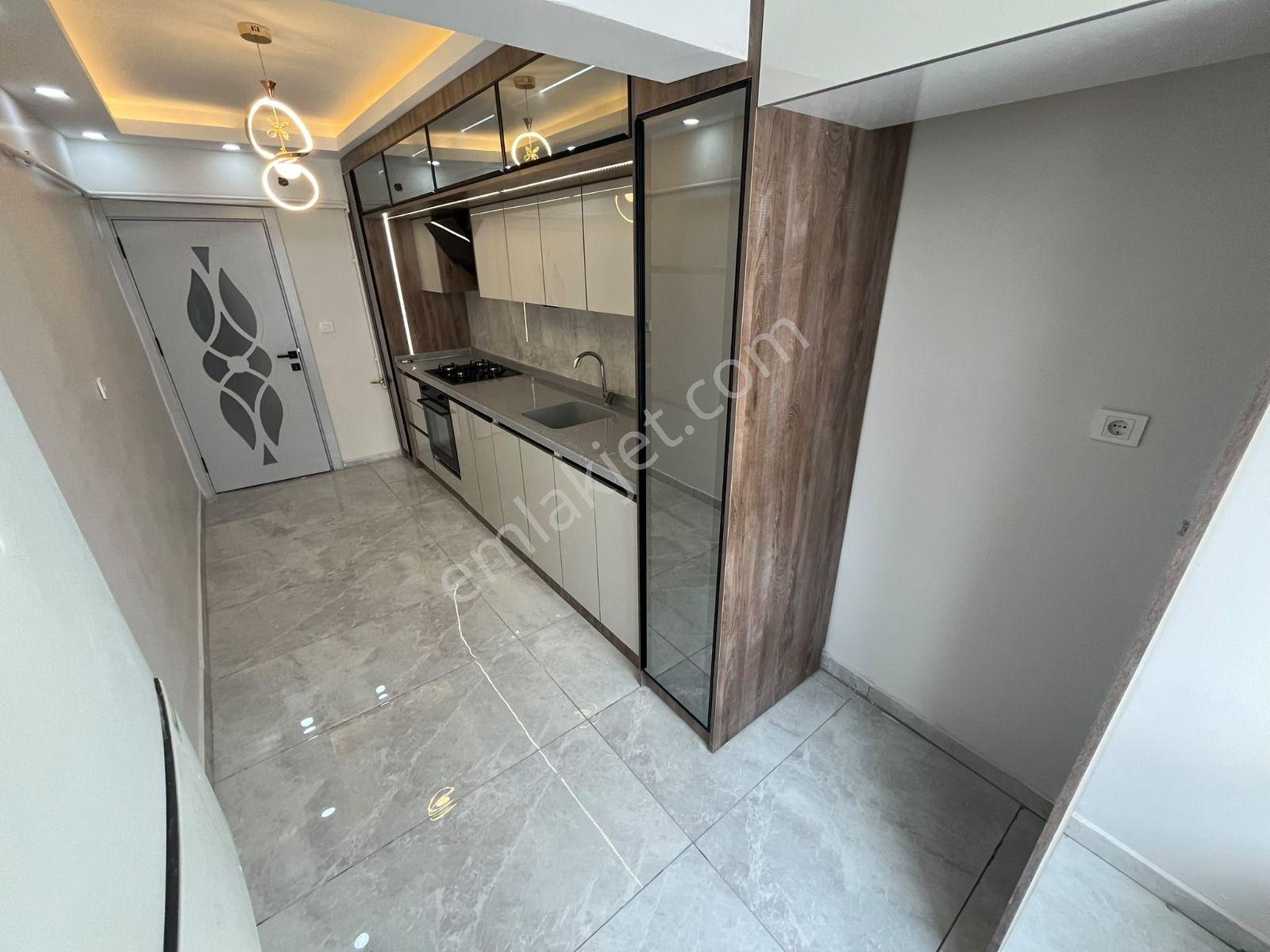Plevne Mah'de 3+1 Satılık Bağımsız Katta Full+full Yapılı Daire — fotoğraf 8