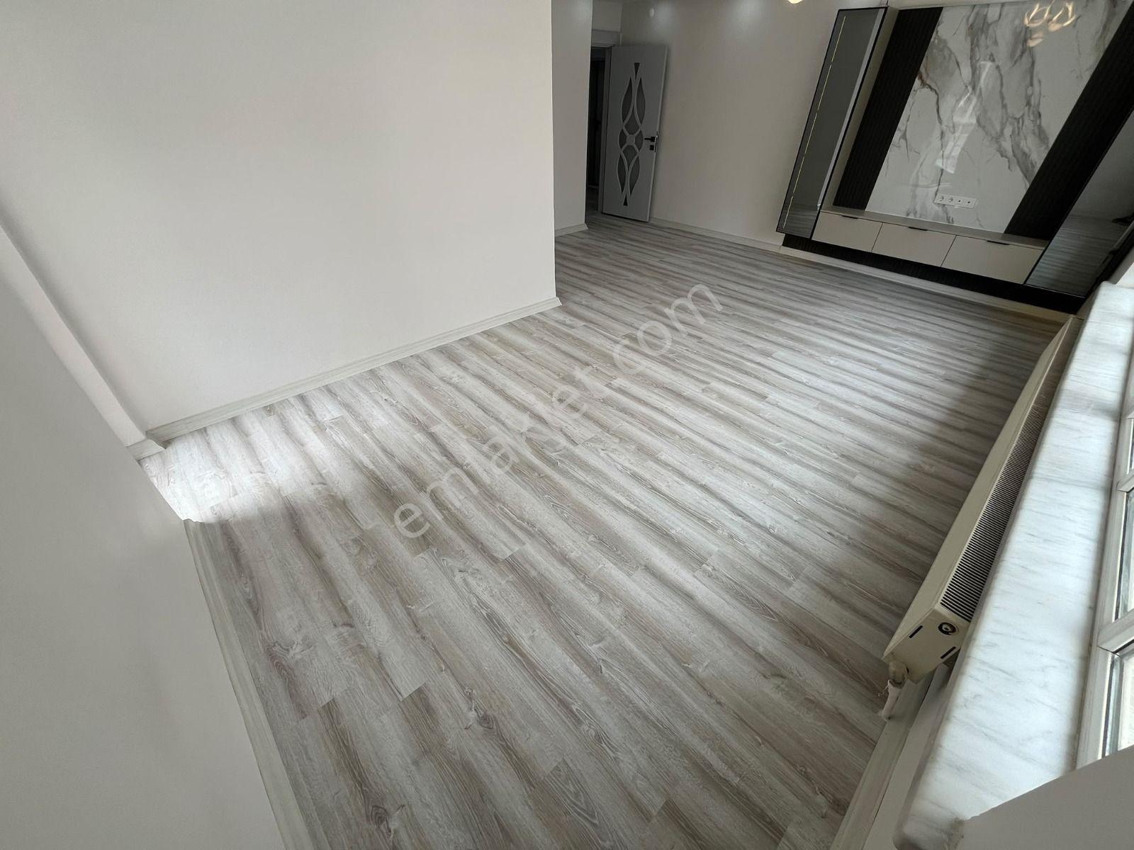 Plevne Mah'de 3+1 Satılık Bağımsız Katta Full+full Yapılı Daire — fotoğraf 17