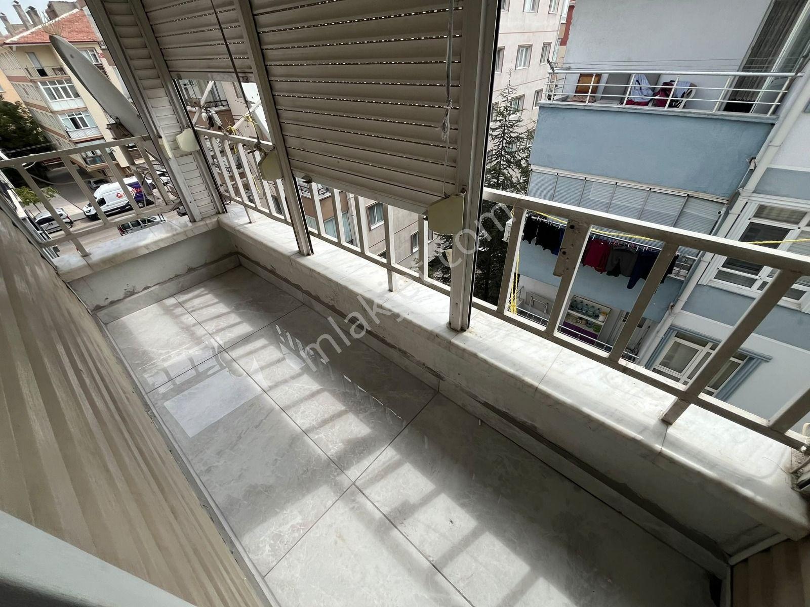 Plevne Mah'de 3+1 Satılık Bağımsız Katta Full+full Yapılı Daire — fotoğraf 31
