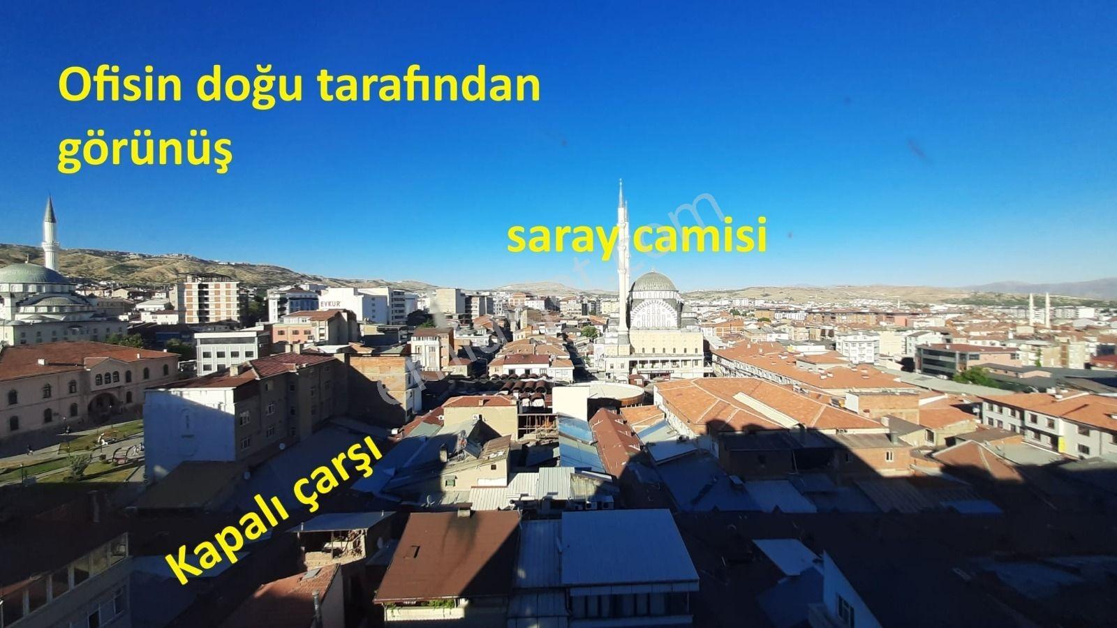 Yaya Trafiğinin Yoğun Olduğu Çarşı Merkezinde Satılık 2+1 Ofis — fotoğraf 13