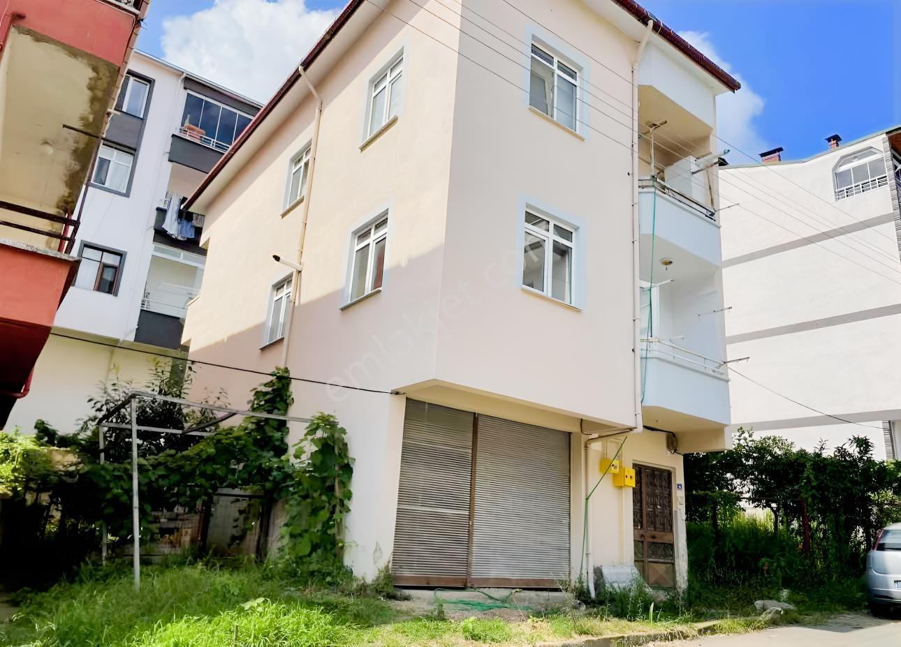 Ordu Altınordu Bucakta Yatırımlık 3 Katlı Satılık Bina