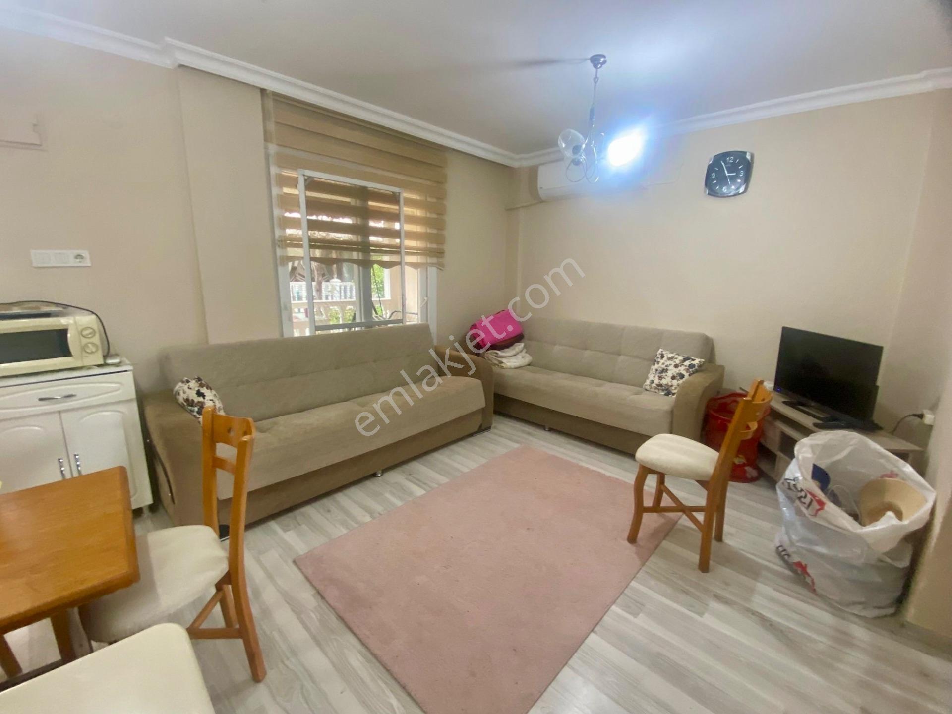 Ortamahallede Denize 50m 4+1 Masrafsız Villa ( Teklife Açık) — fotoğraf 17