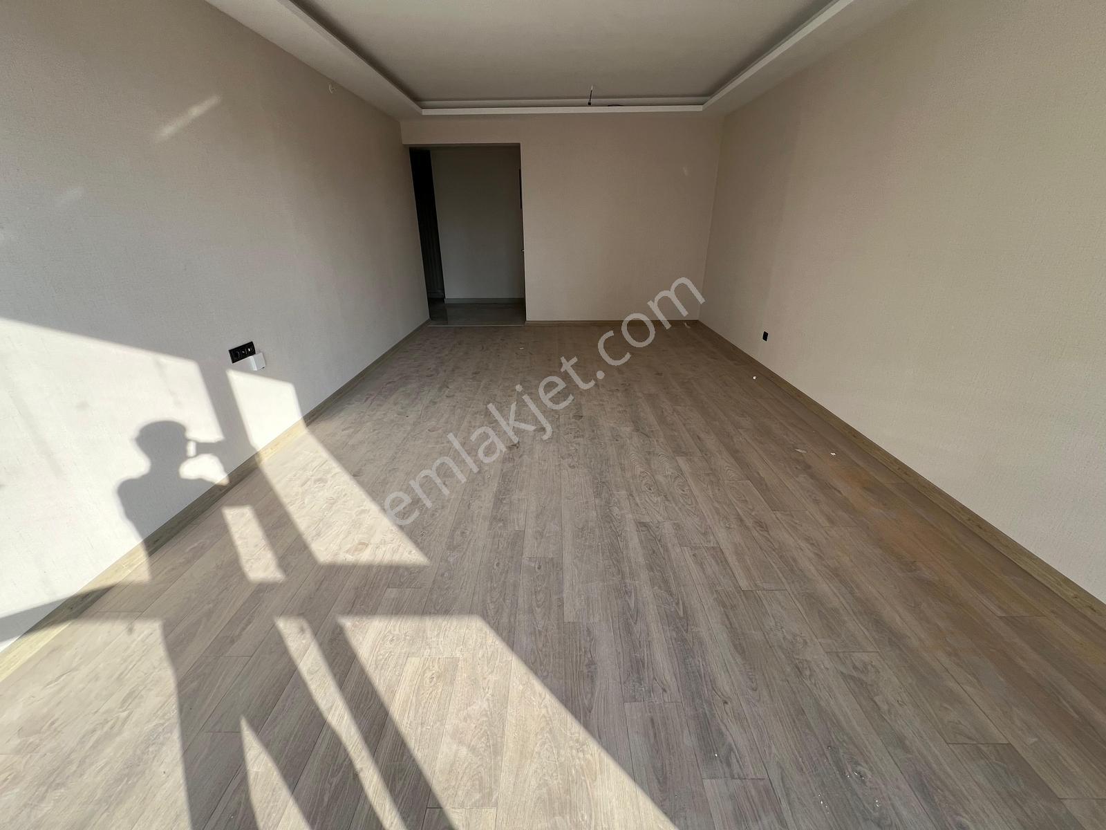 Ovacık Merkezde Parmakla Gösterilecek Kalitede Sıfır 4+1 Satılık — fotoğraf 8