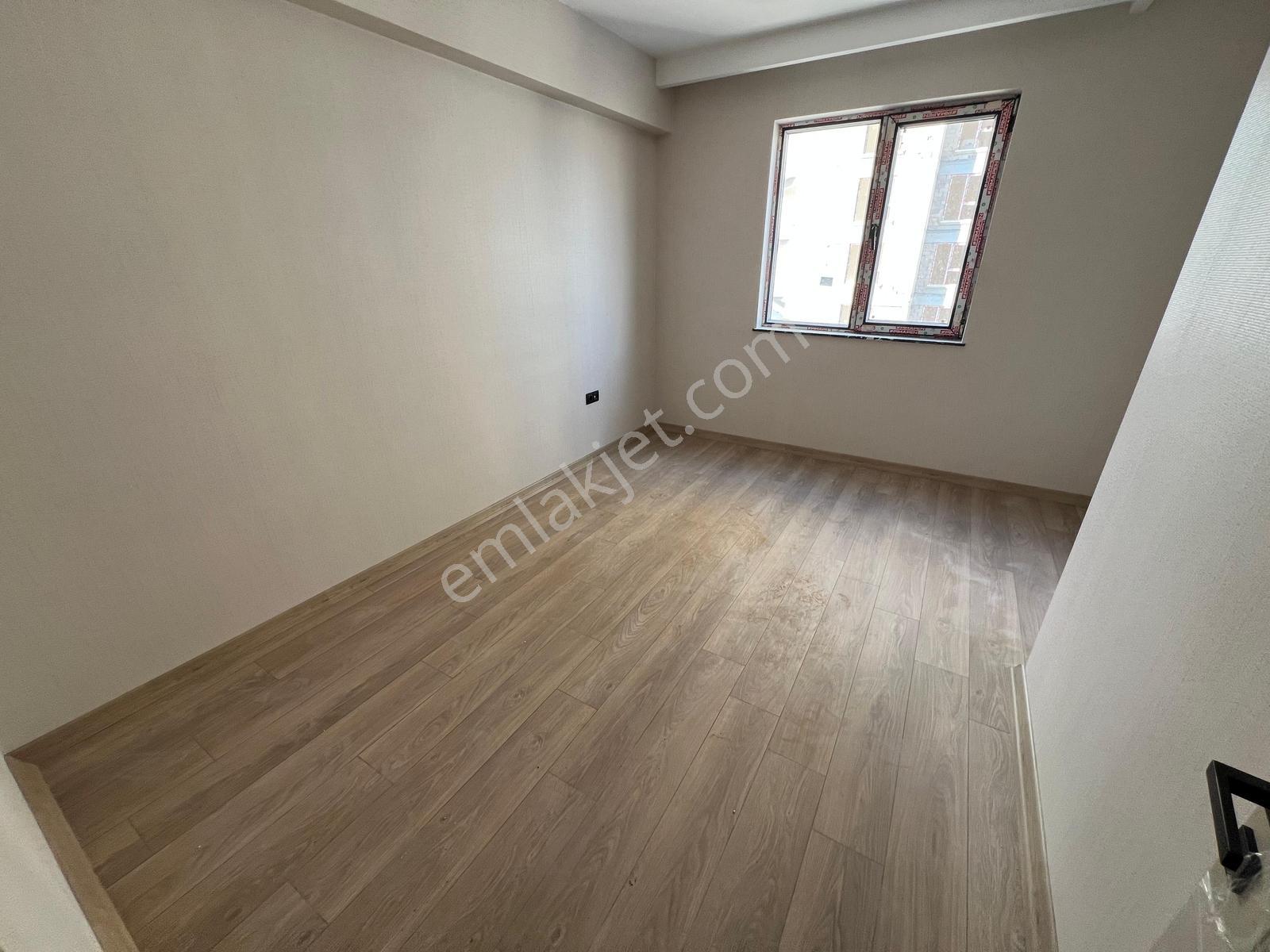 Ovacık Merkezde Parmakla Gösterilecek Kalitede Sıfır 4+1 Satılık — fotoğraf 22