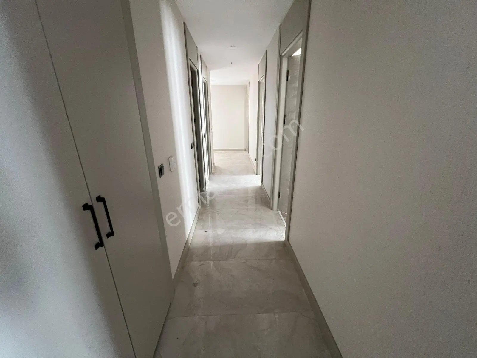 Ovacık Merkezde Parmakla Gösterilecek Kalitede Sıfır 4+1 Satılık — fotoğraf 40