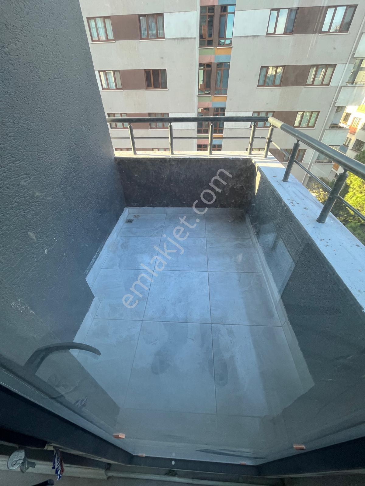 Çekmeköy Taşdelen Mah. Satılık 2+1 Arakat Daire — fotoğraf 4