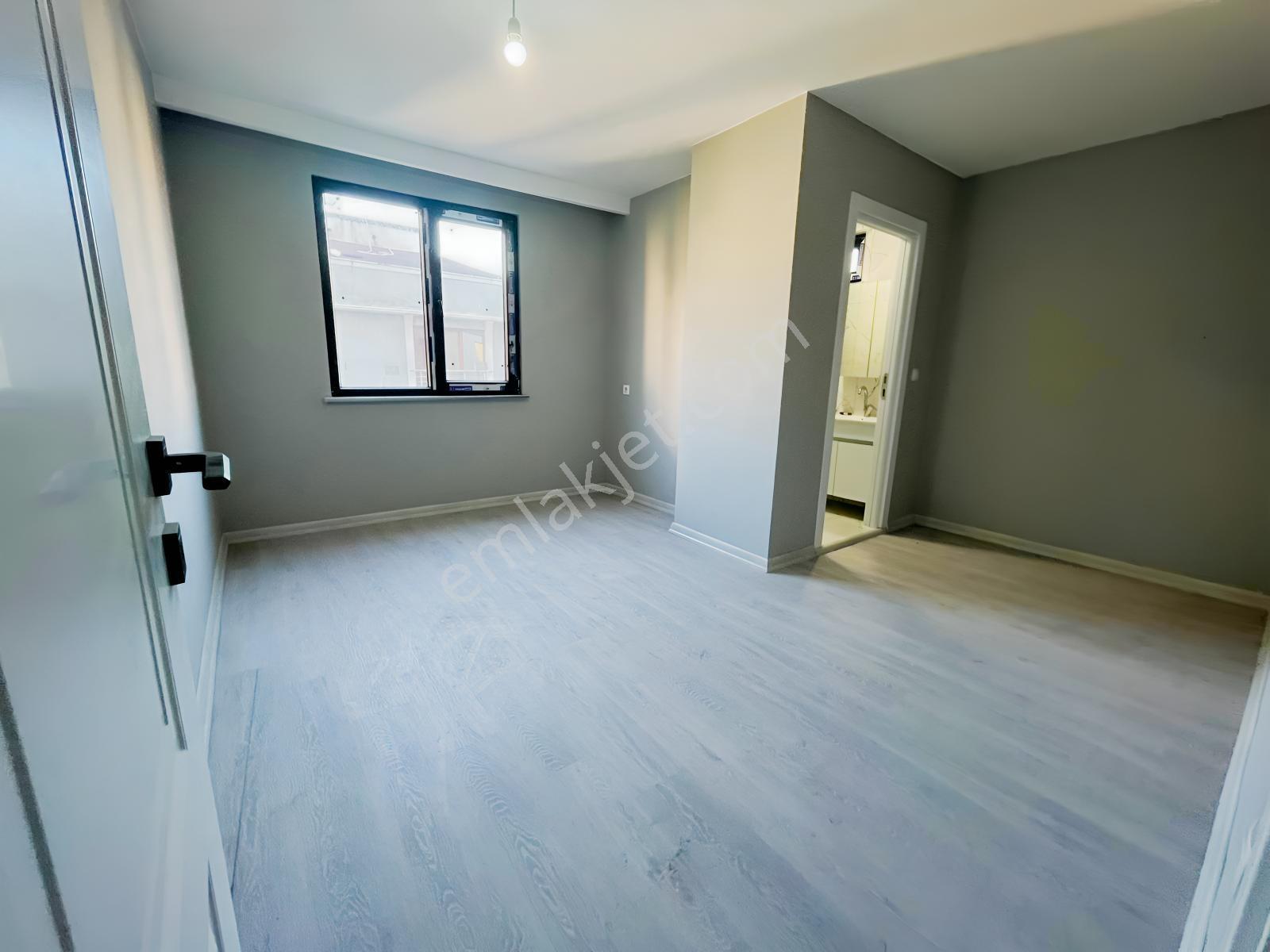 Çekmeköy Taşdelen Mah. Satılık 2+1 Arakat Daire — fotoğraf 5