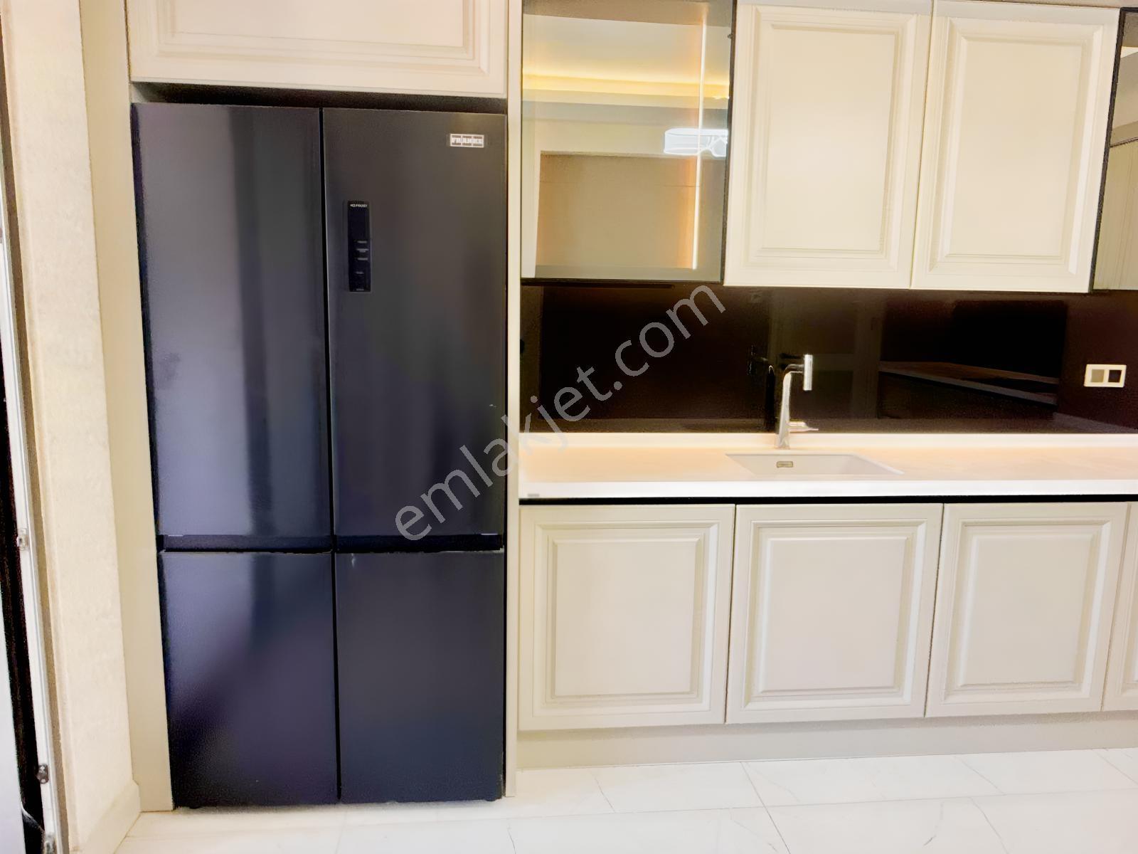 Yks'den Gazze Caddesinde Lüx Site İçi 4+1/200m² Satılık Daireler — fotoğraf 12