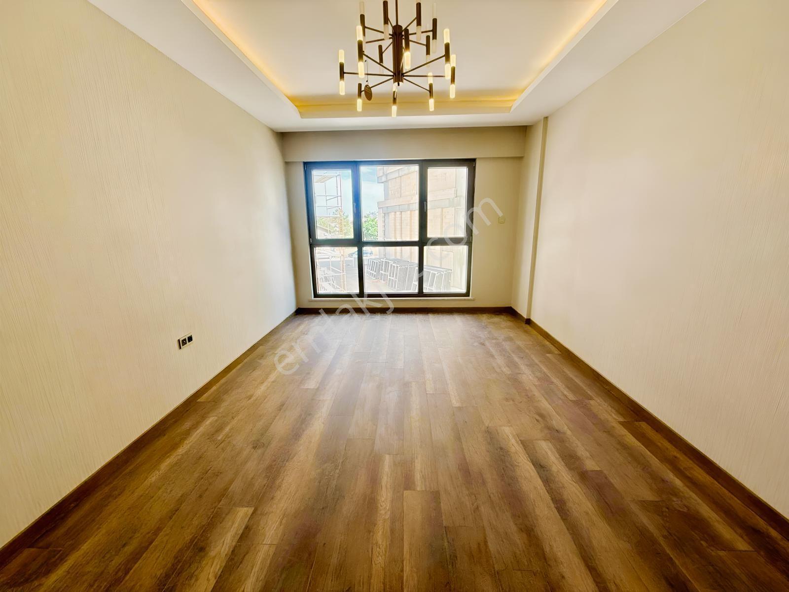 Yks'den Gazze Caddesinde Lüx Site İçi 4+1/200m² Satılık Daireler — fotoğraf 18