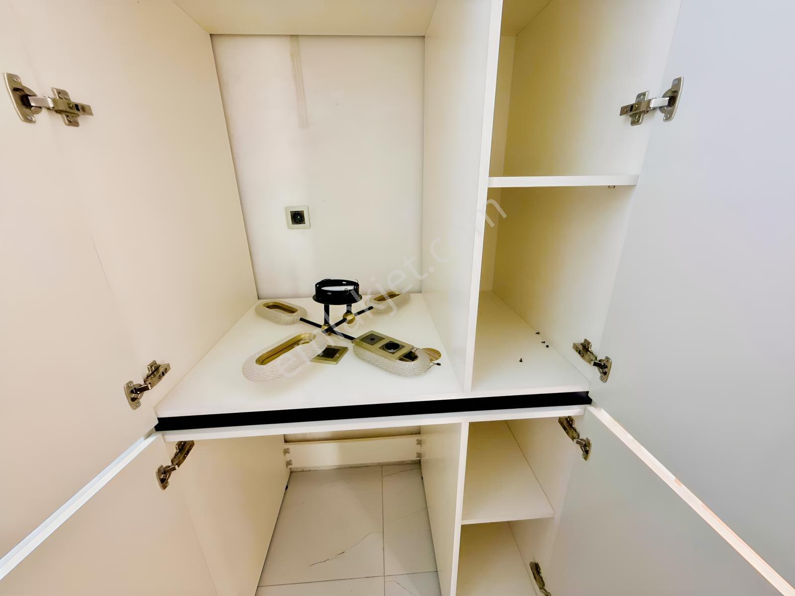 Yks'den Gazze Caddesinde Lüx Site İçi 4+1/200m² Satılık Daireler — fotoğraf 32
