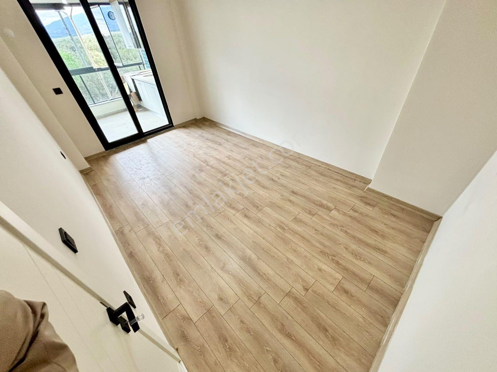 ꧁ay Emlaktan꧂zeytinli Kazdağlarında Kapalı Otoparklı Çift Mutfaklı Arakat Satılık 2+1 Lüks Daire — fotoğraf 15