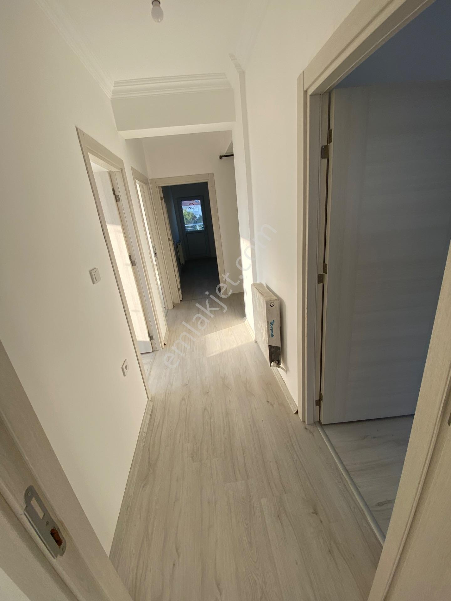Niksar Prestij Grup Emlaktan Bağlar Mahallesinde Sıfır Uyguna 3+1 Daire — fotoğraf 9