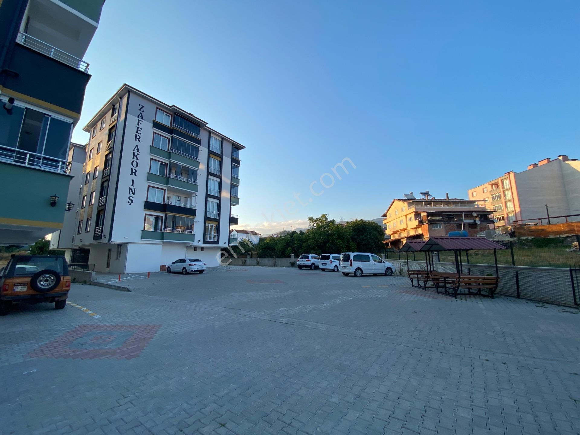 Niksar Prestij Grup Emlaktan Bağlar Mahallesinde Sıfır Uyguna 3+1 Daire — fotoğraf 16