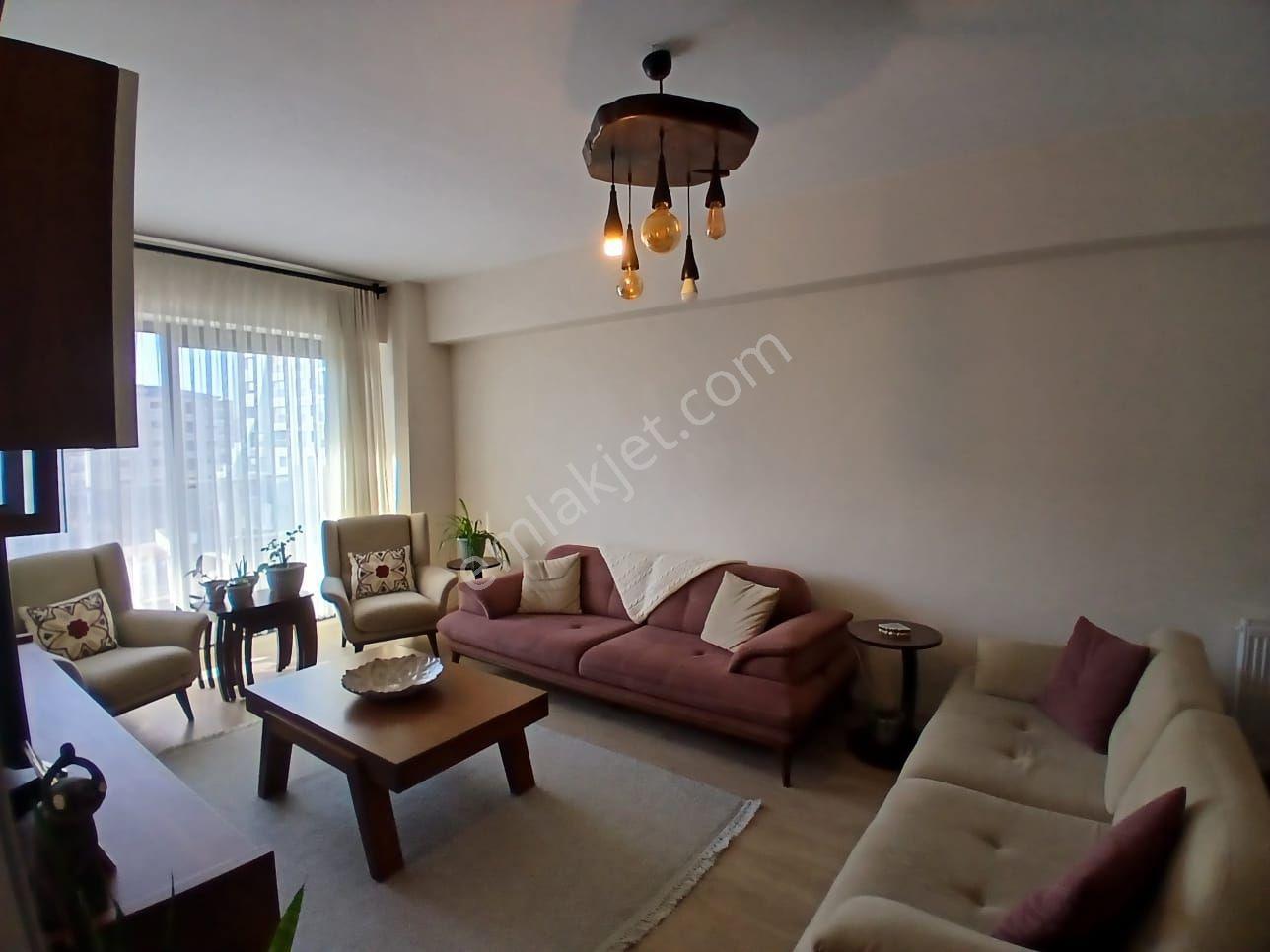 Turpa Lotus'tan Bahçeşehir Royal'de 2+1 Full Yapılı Daire — fotoğraf 2