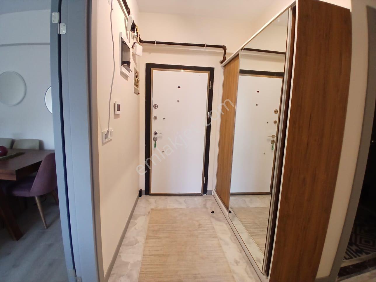 Turpa Lotus'tan Bahçeşehir Royal'de 2+1 Full Yapılı Daire — fotoğraf 8