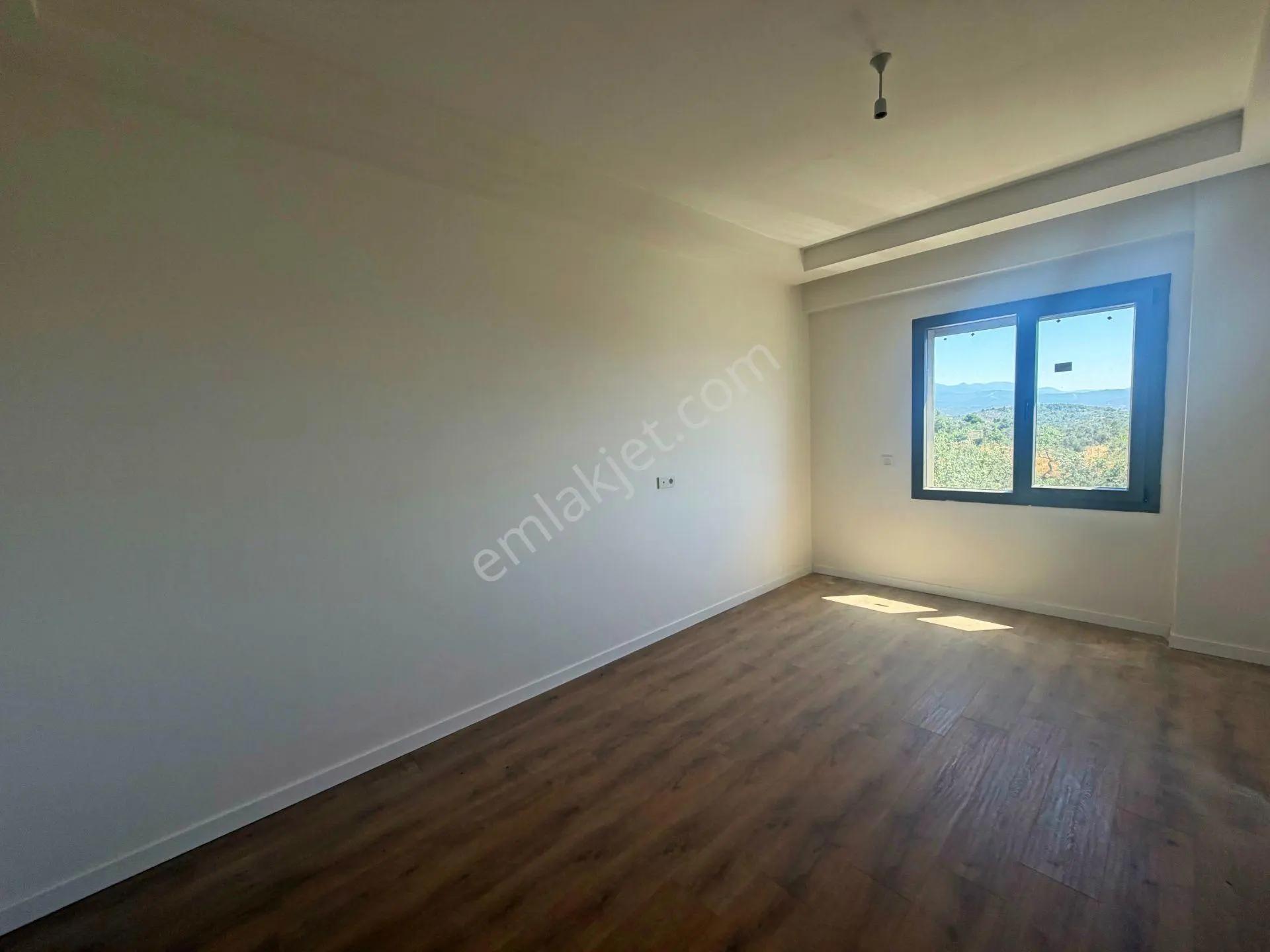 Aktiften Çamlıbelde Satılık Doğa Manzaralı Yerden Isıtmalı Lüx 2+1daire — fotoğraf 14