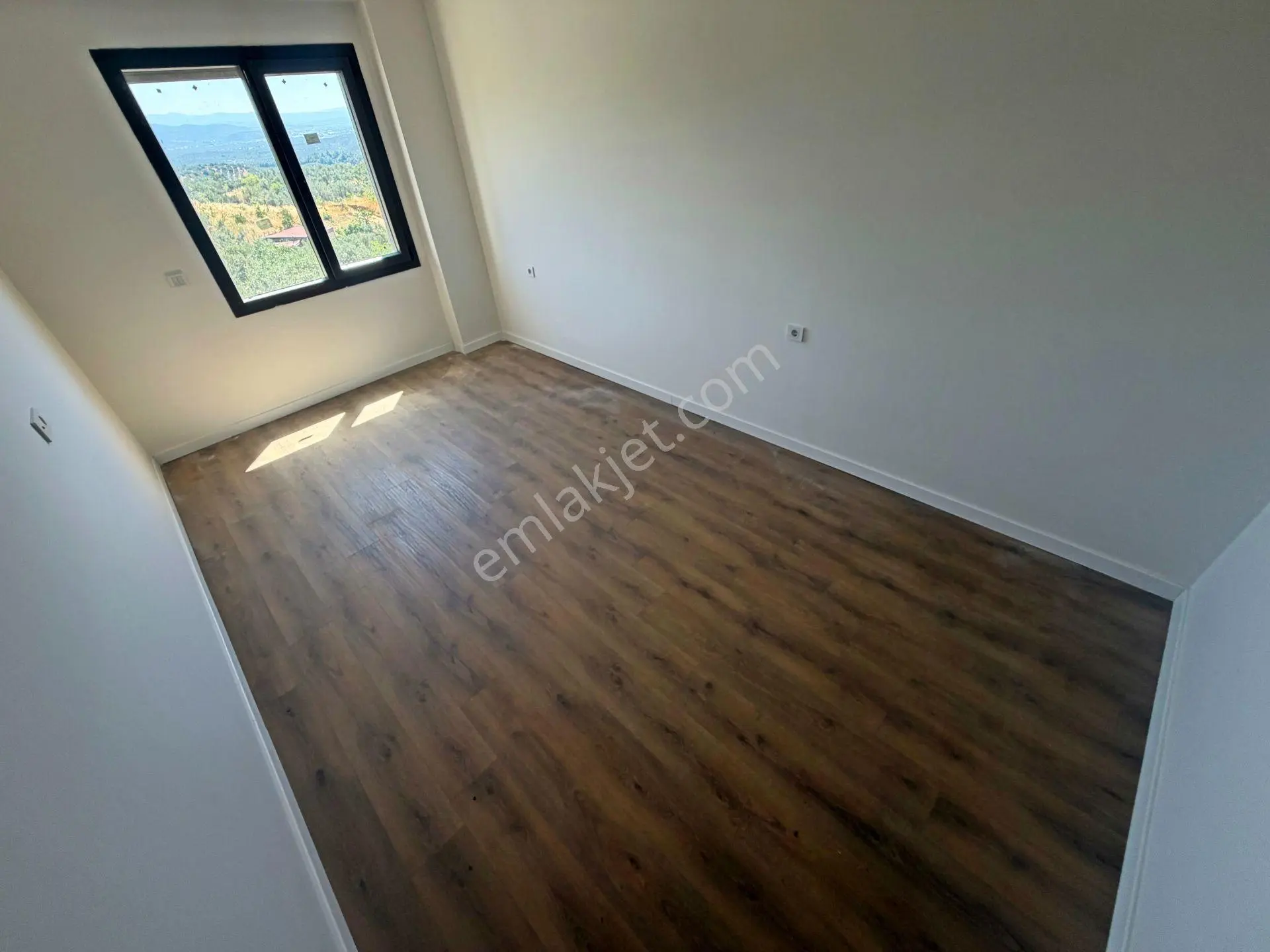Aktiften Çamlıbelde Satılık Doğa Manzaralı Yerden Isıtmalı Lüx 2+1daire — fotoğraf 15