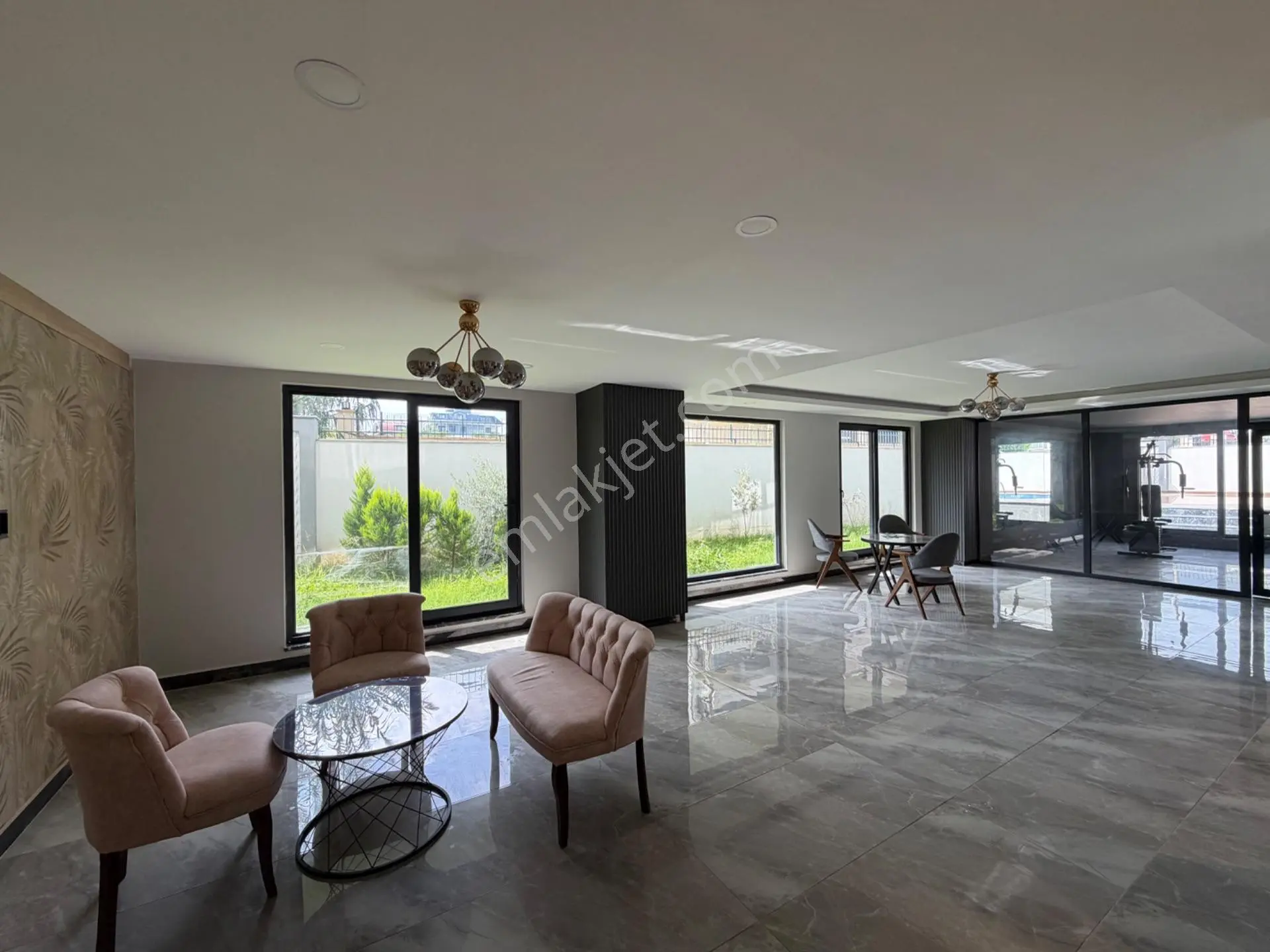 Yetkin’den Obada Satılık 1+1 Daire — fotoğraf 15