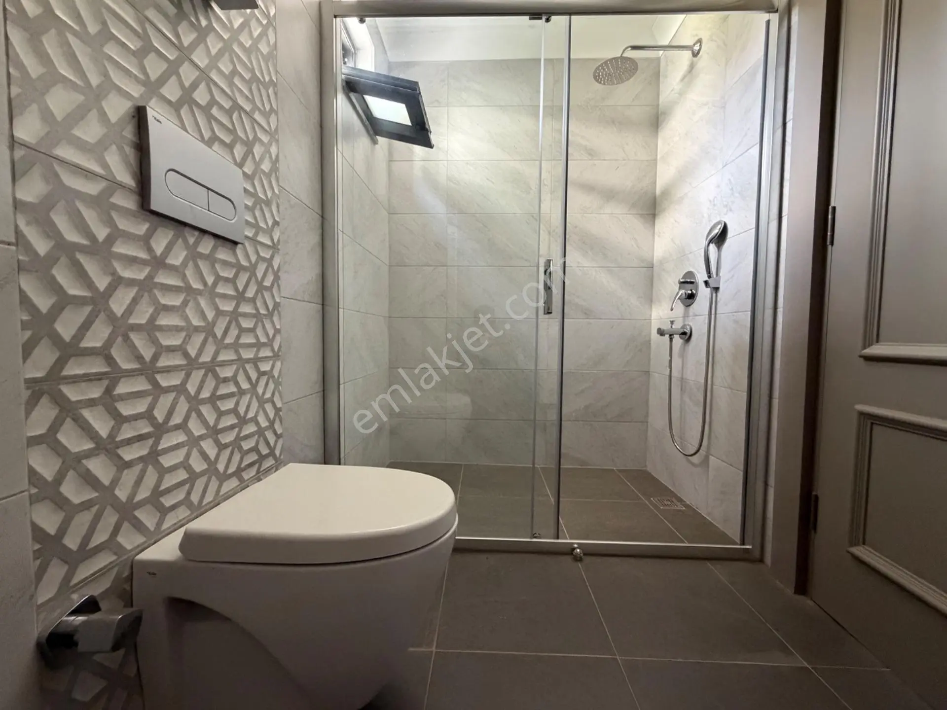 Yetkin’den Obada Satılık 1+1 Daire — fotoğraf 28