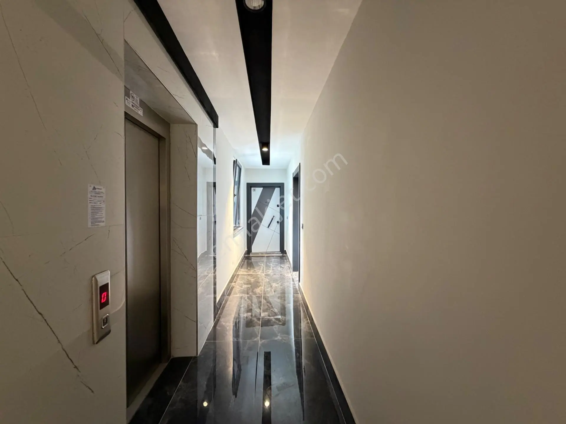 Yetkin’den Obada Satılık 1+1 Daire — fotoğraf 29