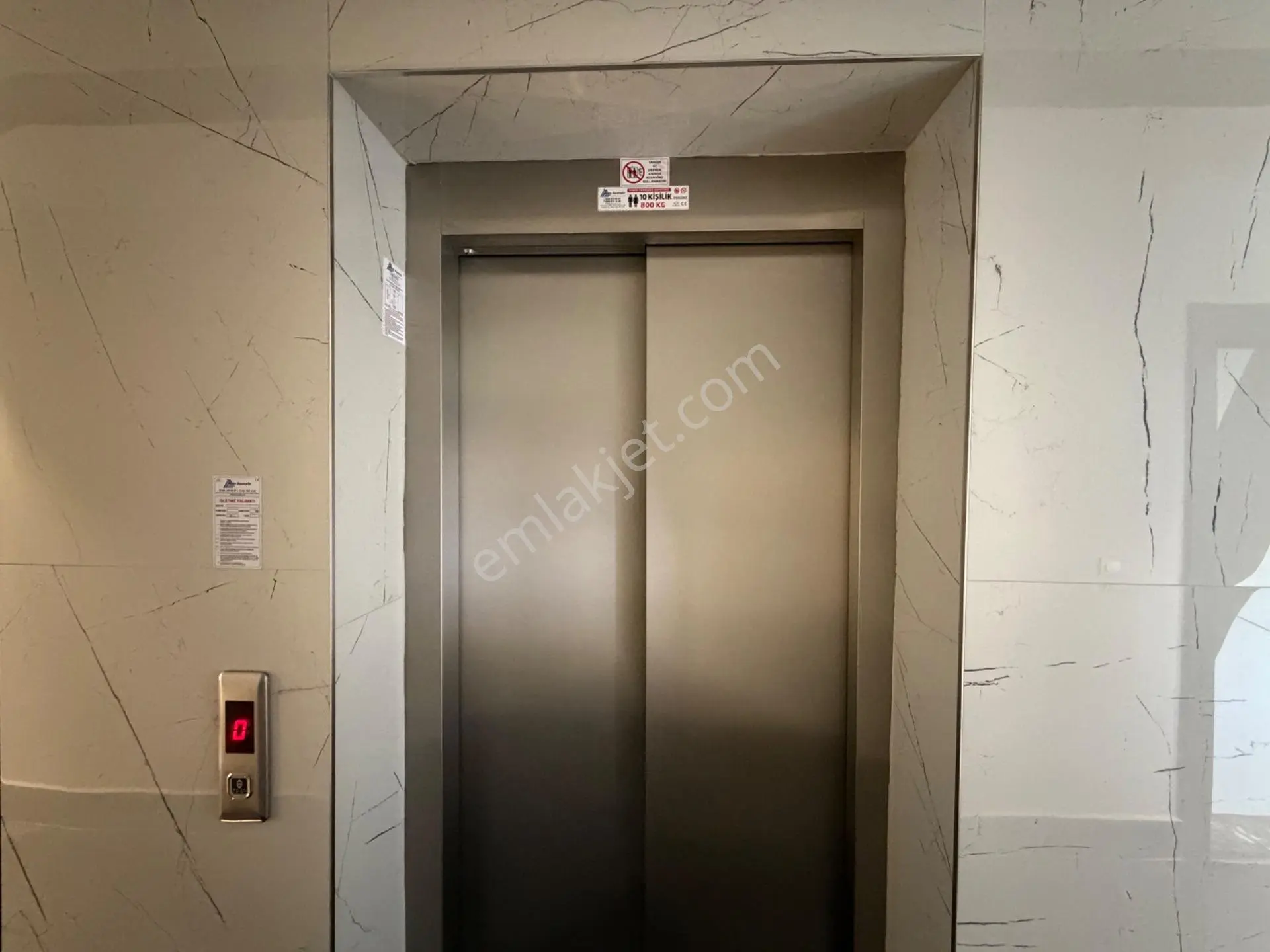 Yetkin’den Obada Satılık 1+1 Daire — fotoğraf 31