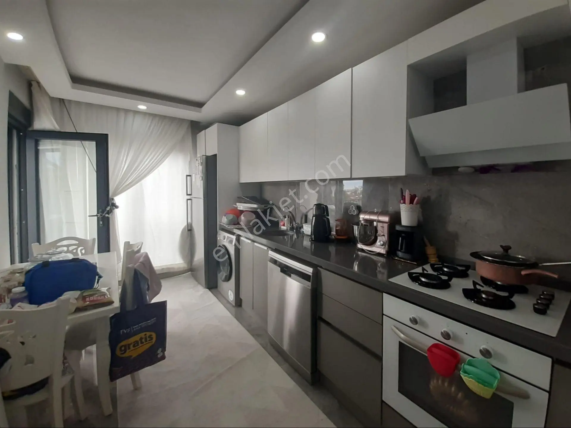 Antalya Kepez Krediye Uygun 2+1 4. Kat Ayrı Mutfak Satılık Daire — fotoğraf 4