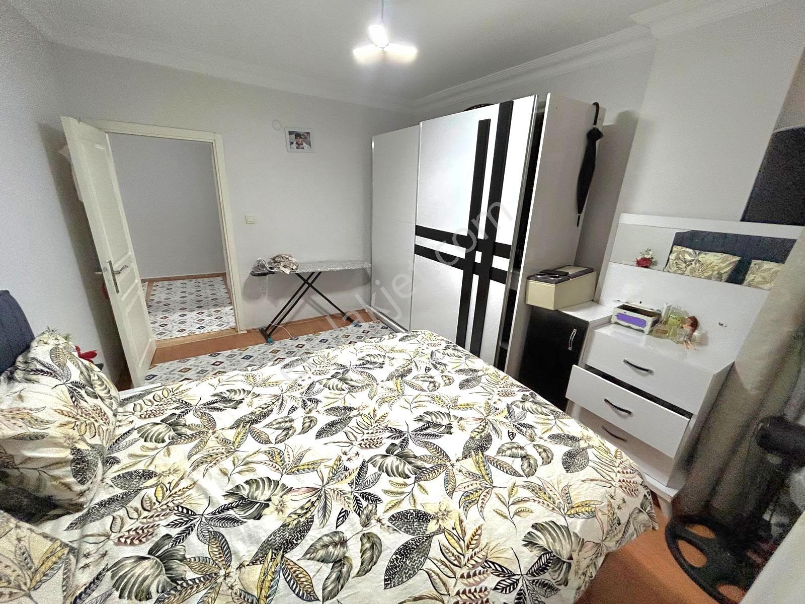 Pusula İnş.tan 50 Yıl Mah Cadeye Yakın 110m2 2+1 2kat Daire — fotoğraf 8