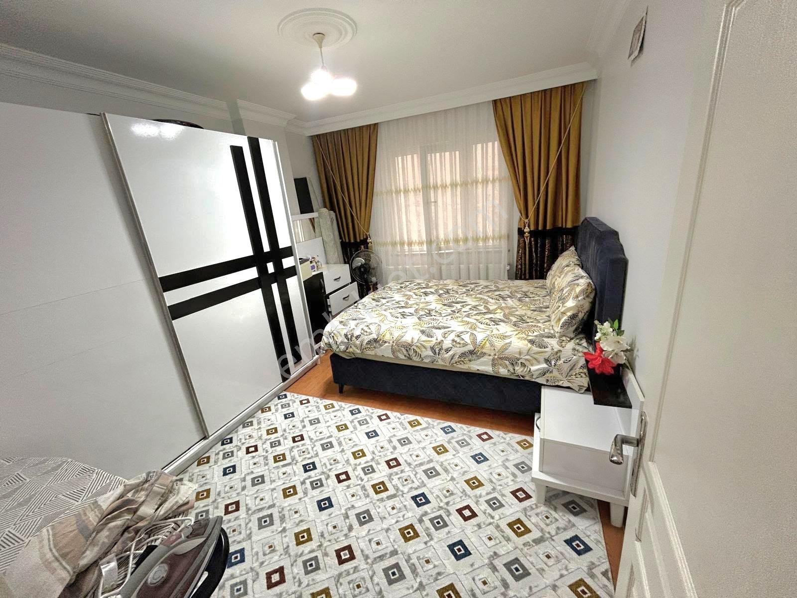 Pusula İnş.tan 50 Yıl Mah Cadeye Yakın 110m2 2+1 2kat Daire — fotoğraf 11