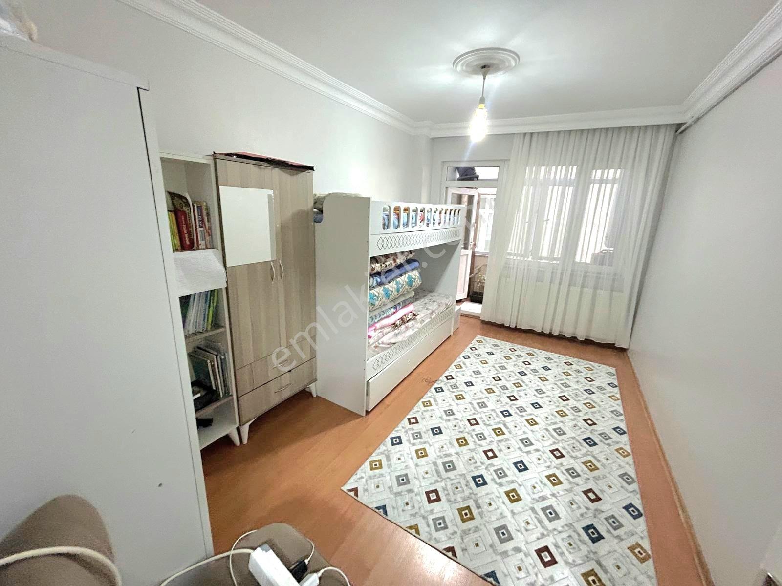 Pusula İnş.tan 50 Yıl Mah Cadeye Yakın 110m2 2+1 2kat Daire — fotoğraf 12