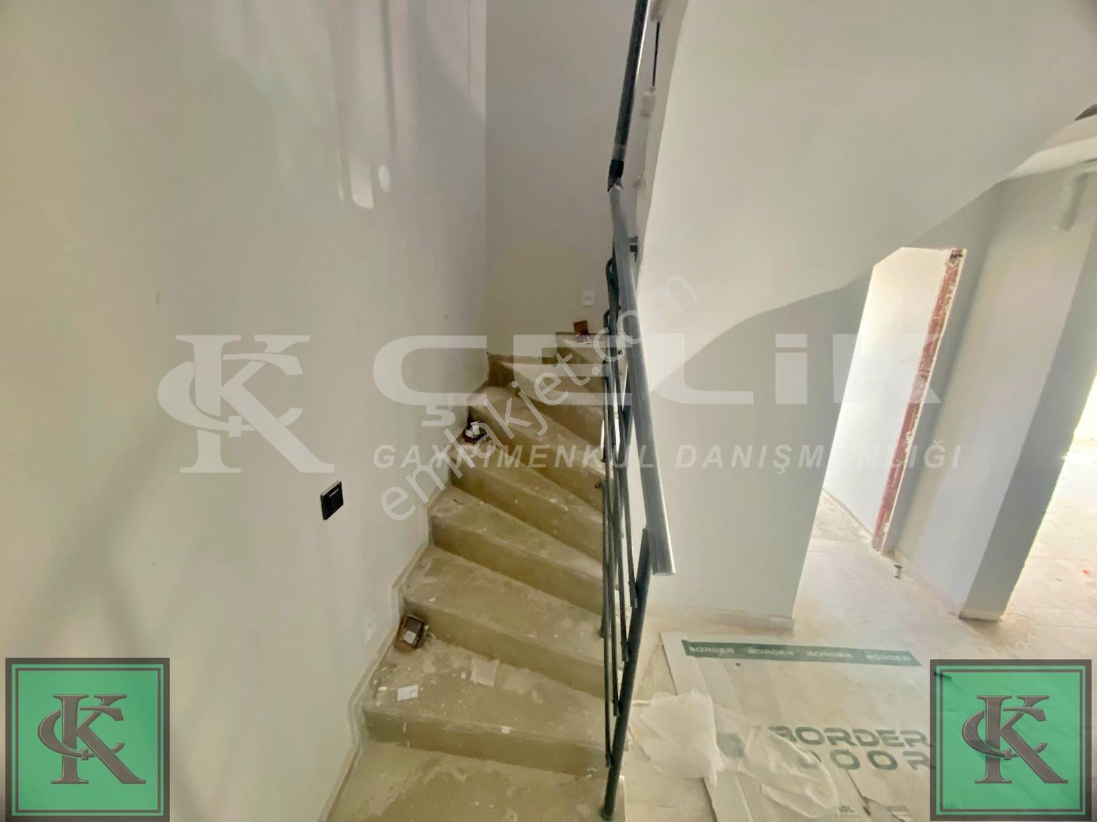 Çelik'ten Ön Cephe 5+2 200m2 Dublex Satılık Geniş Daire!!! — fotoğraf 18