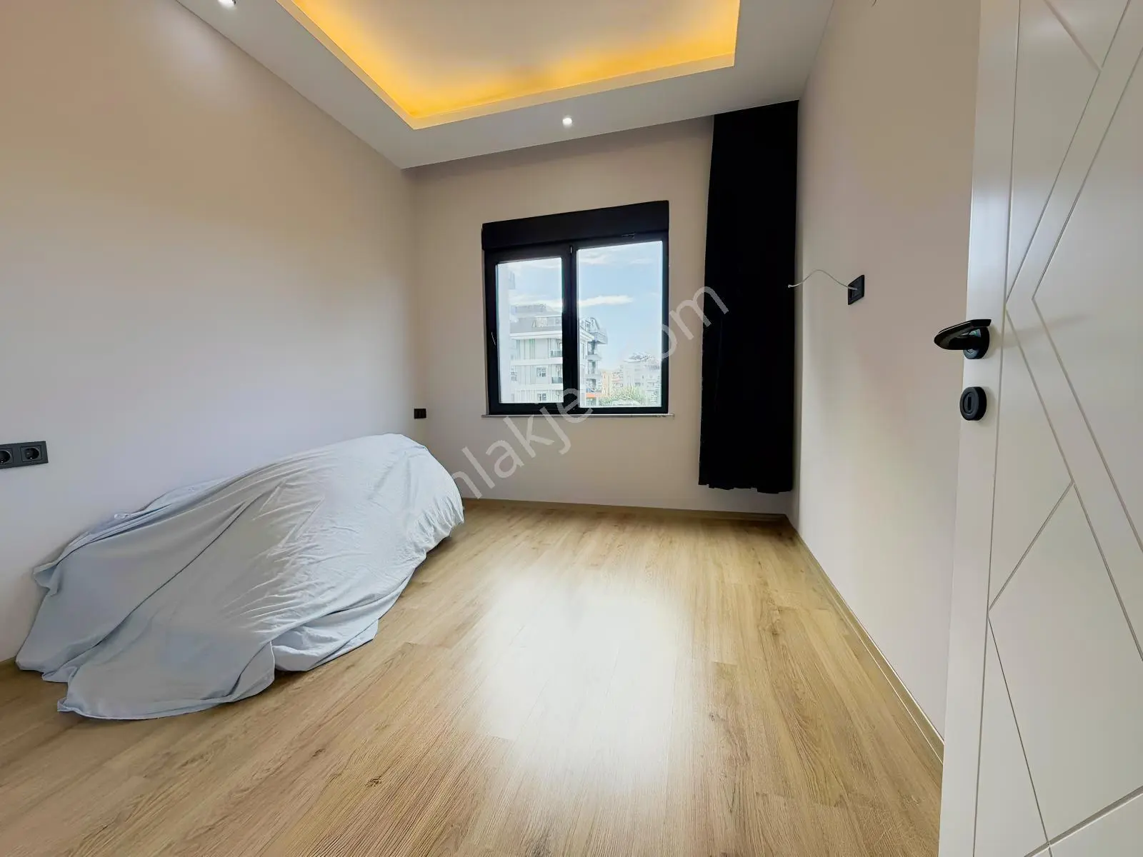 Avsallar Sky Tower Lüks Daire 4.kat 1+1 45m2 İskanlı — fotoğraf 48