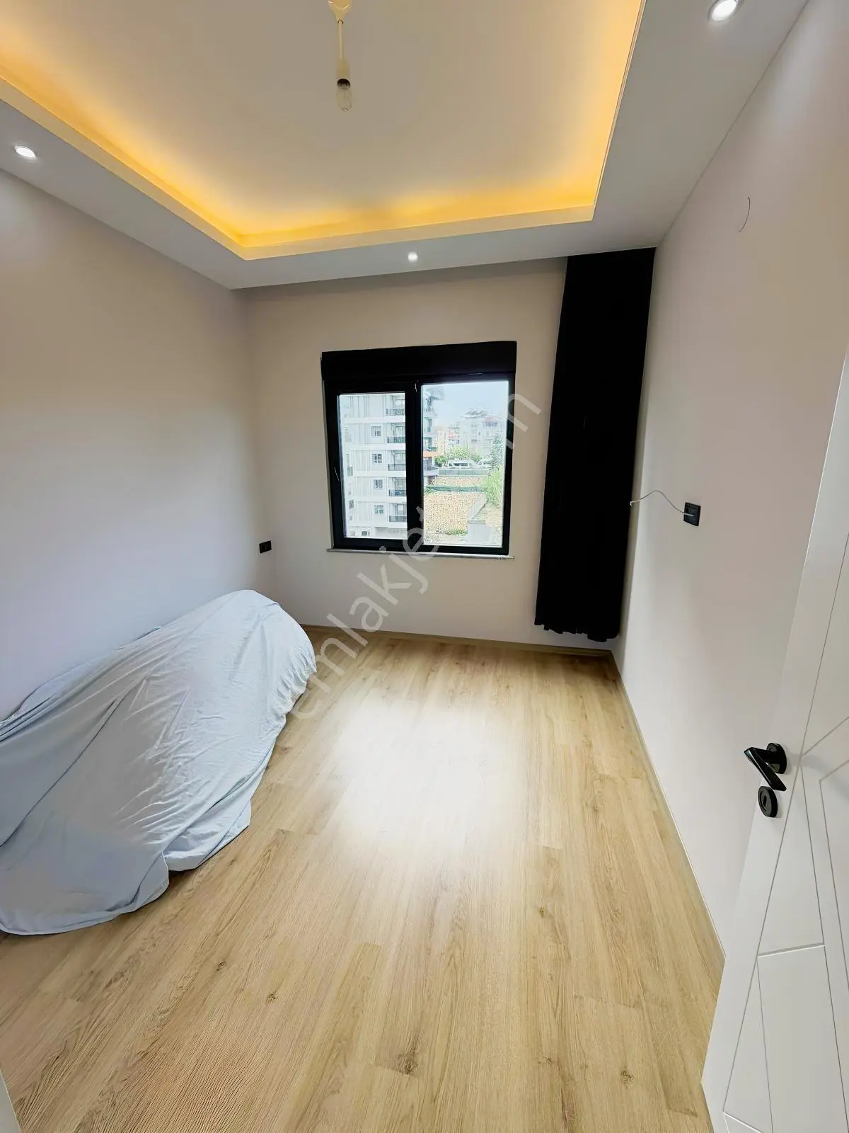 Avsallar Sky Tower Lüks Daire 4.kat 1+1 45m2 İskanlı — fotoğraf 49