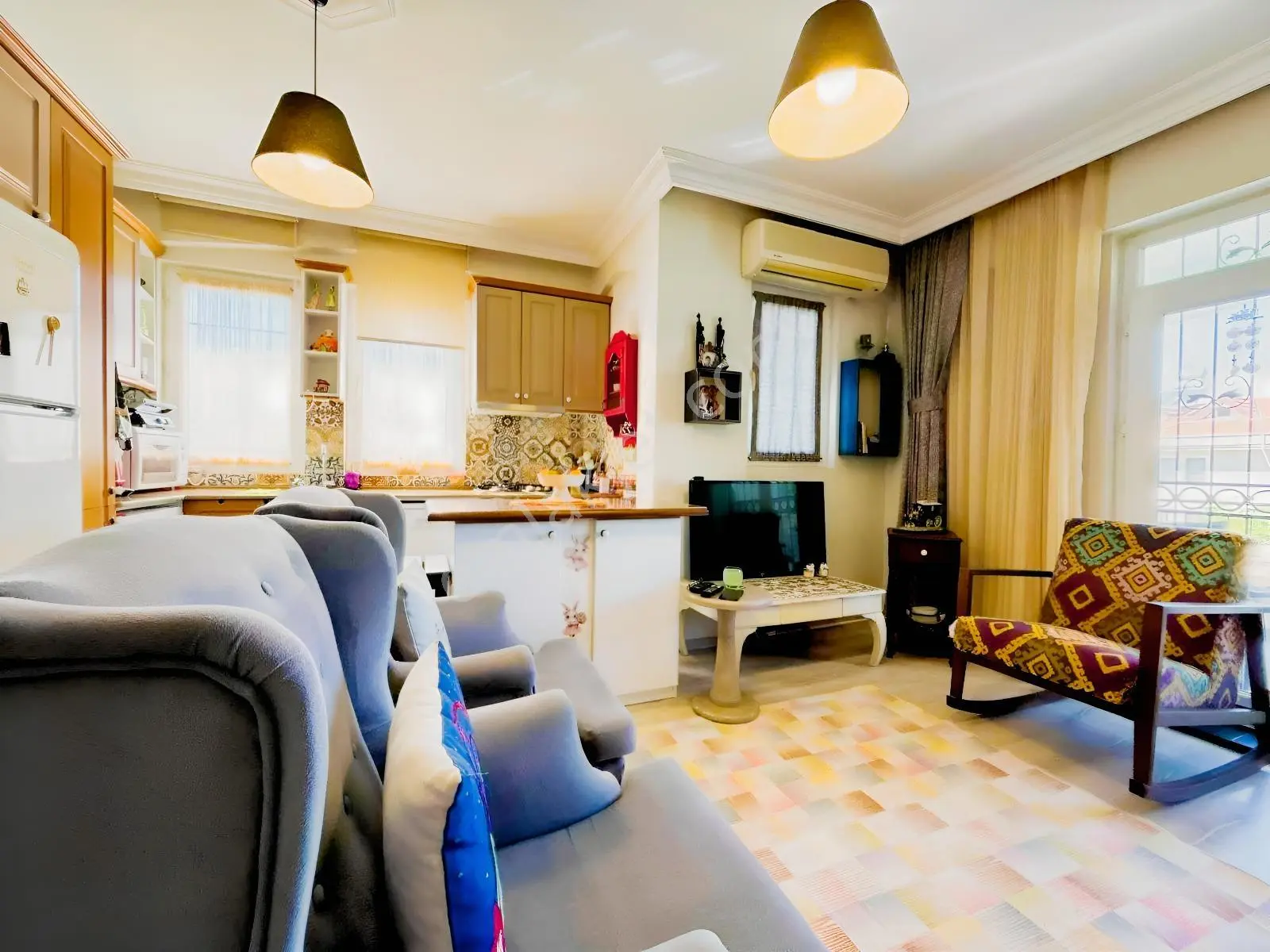 Geniş Bahçeli Havuzlu Sitede Çatı Dubleks 3+1 Bakımlı Daire — fotoğraf 3