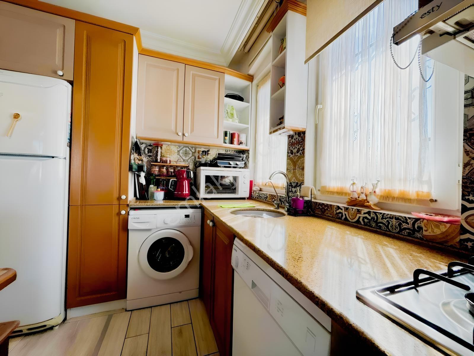 Geniş Bahçeli Havuzlu Sitede Çatı Dubleks 3+1 Bakımlı Daire — fotoğraf 17