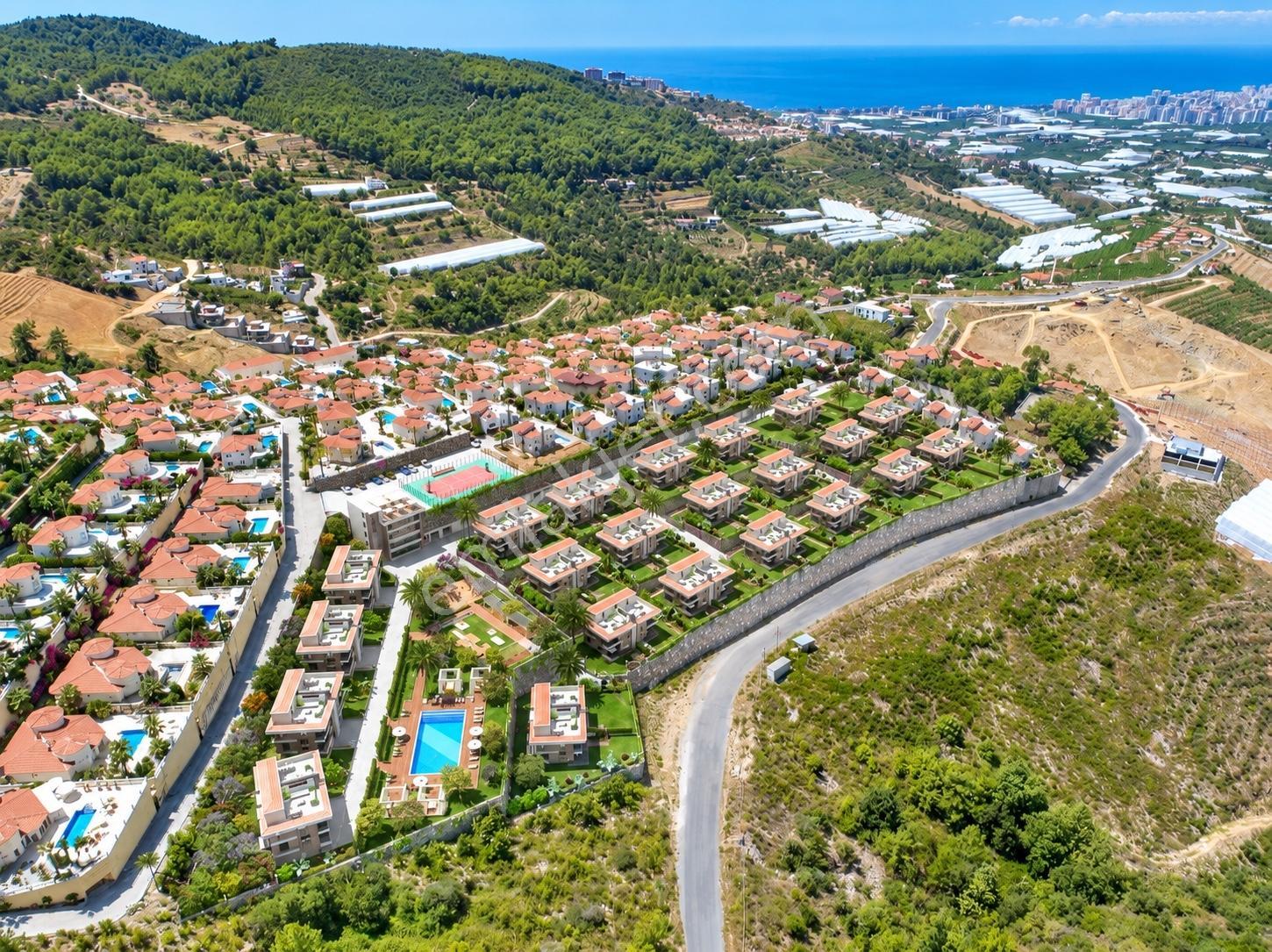 Kargıcak'ta Özel Havuzlu Bahçeli Eşyalı 3+1 Villa — fotoğraf 38