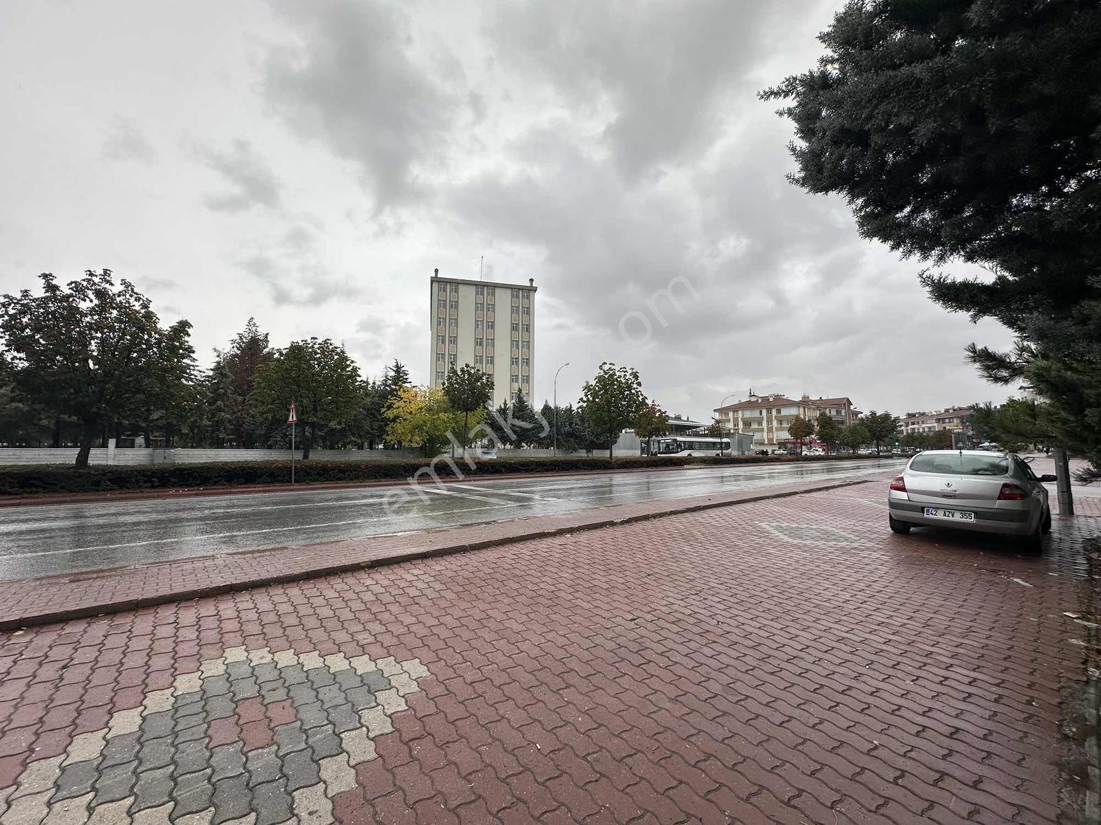 Enes Acur'dan 3+1 Arakat 175 M2 Asansörlü 2 Banyolu Daire — fotoğraf 2
