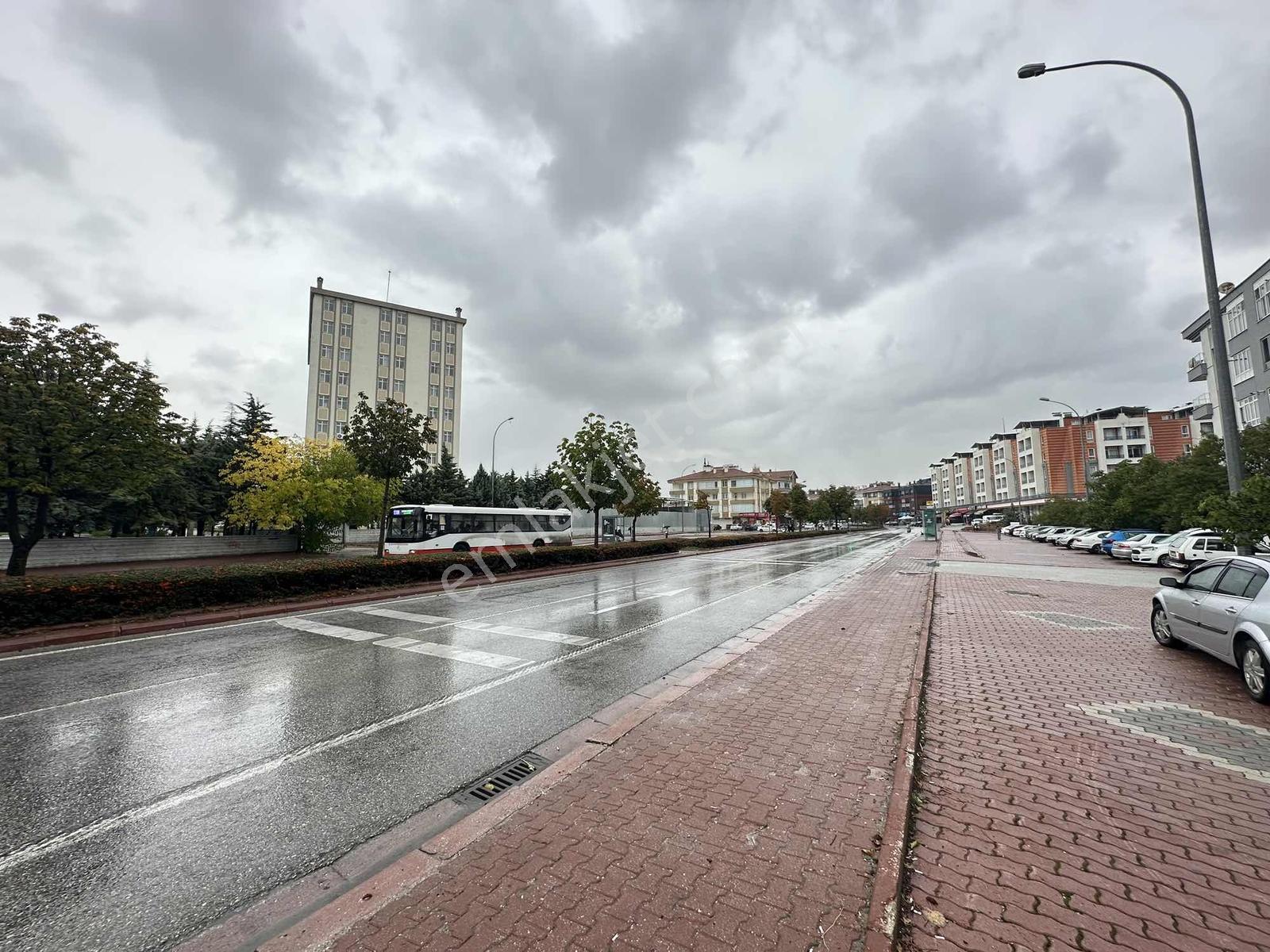 Enes Acur'dan 3+1 Arakat 175 M2 Asansörlü 2 Banyolu Daire — fotoğraf 3