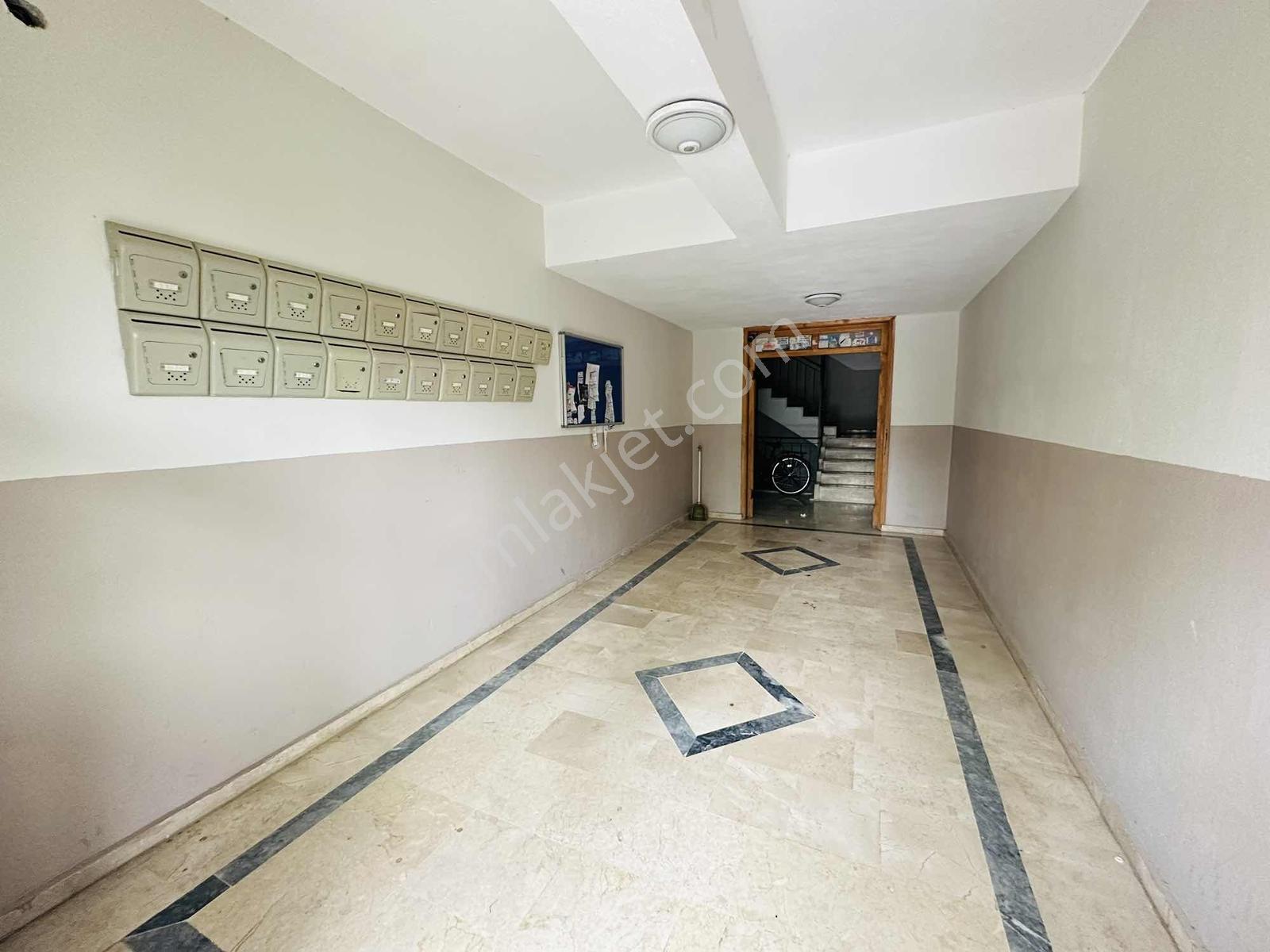 Enes Acur'dan 3+1 Arakat 175 M2 Asansörlü 2 Banyolu Daire — fotoğraf 5