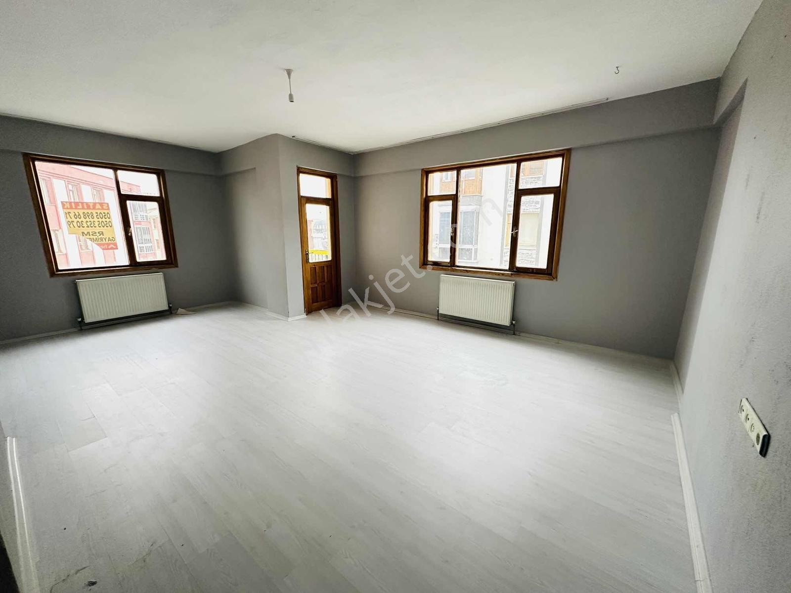 Enes Acur'dan 3+1 Arakat 175 M2 Asansörlü 2 Banyolu Daire — fotoğraf 16