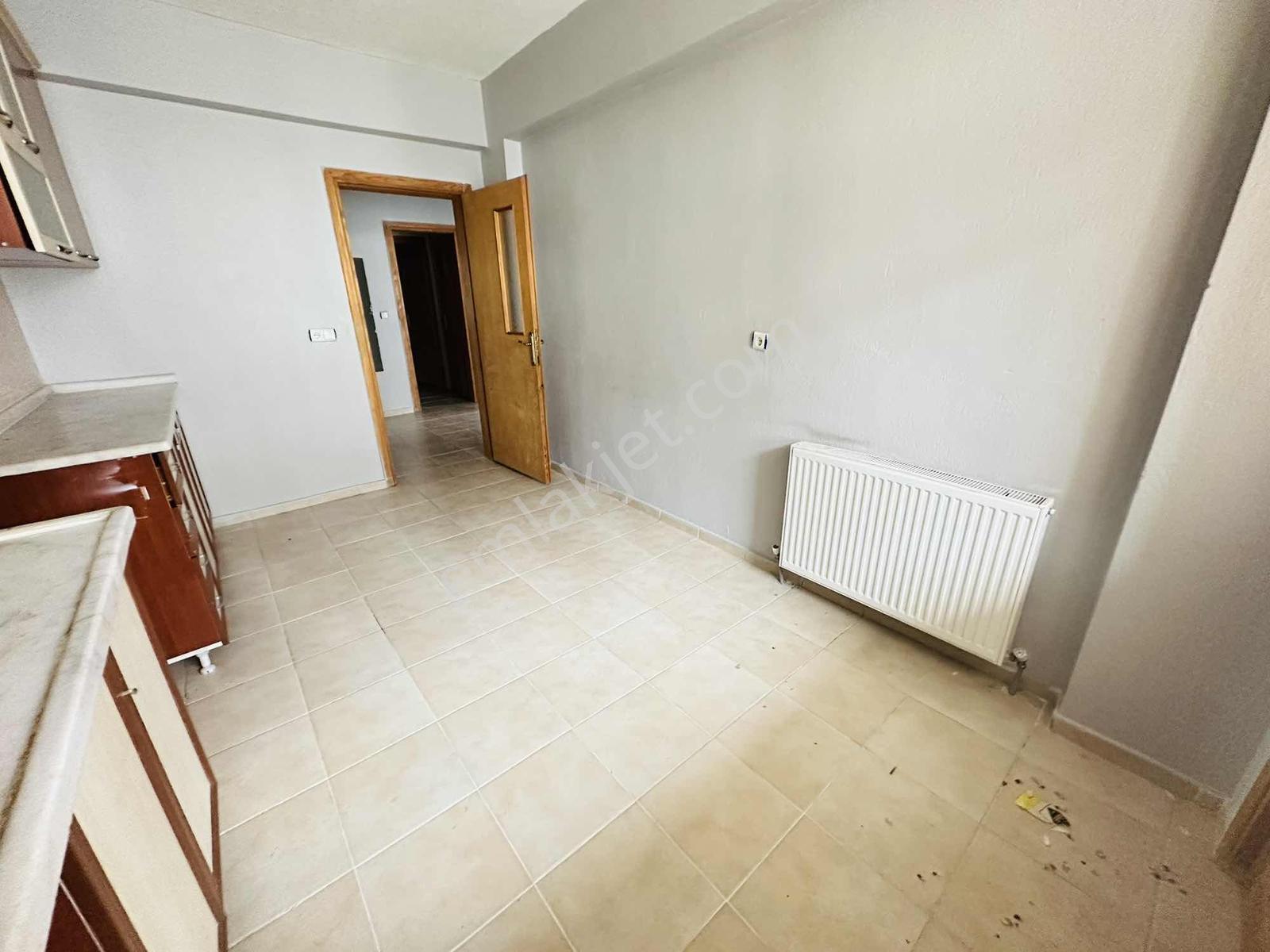 Enes Acur'dan 3+1 Arakat 175 M2 Asansörlü 2 Banyolu Daire — fotoğraf 23