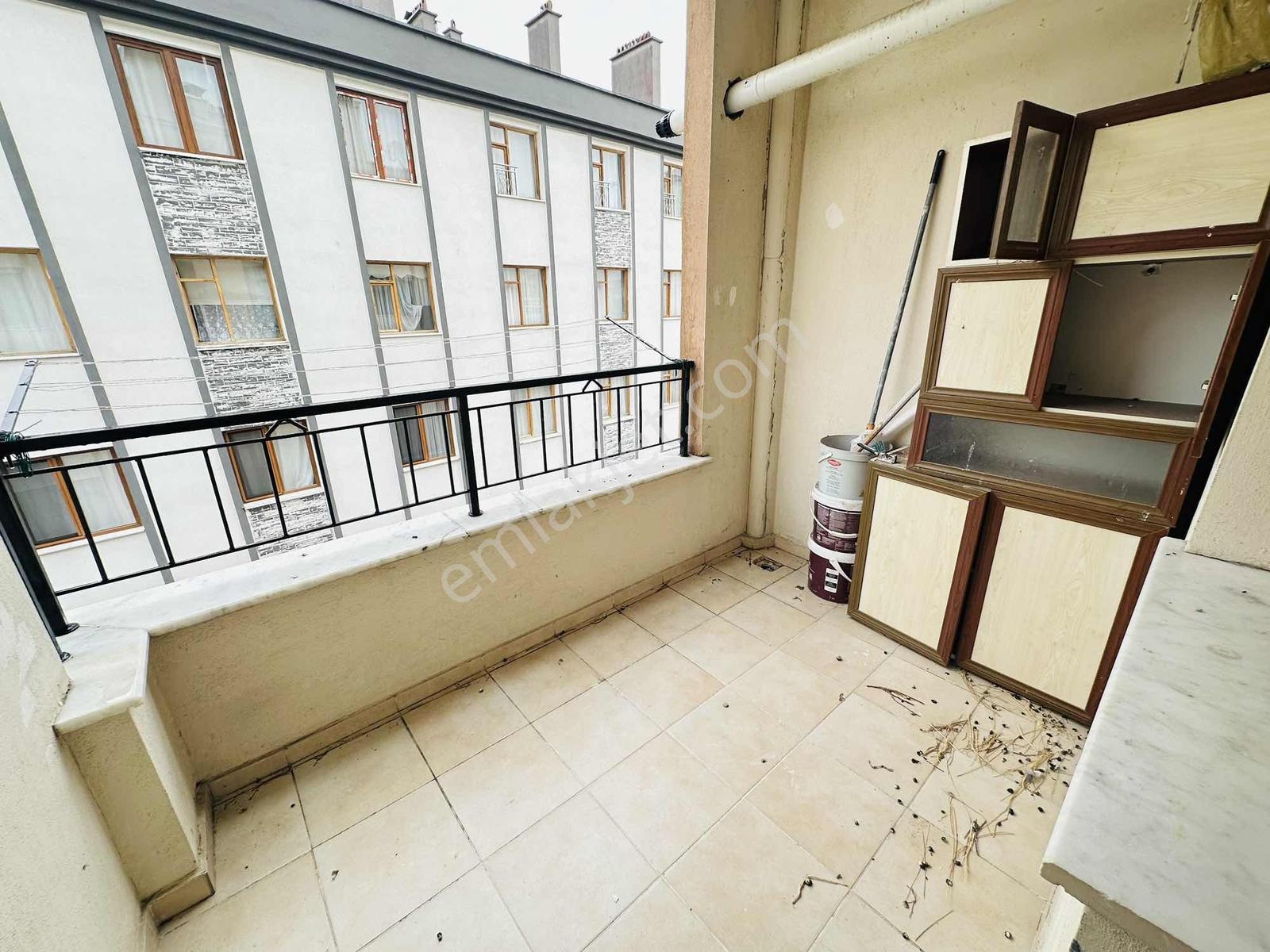 Enes Acur'dan 3+1 Arakat 175 M2 Asansörlü 2 Banyolu Daire — fotoğraf 24
