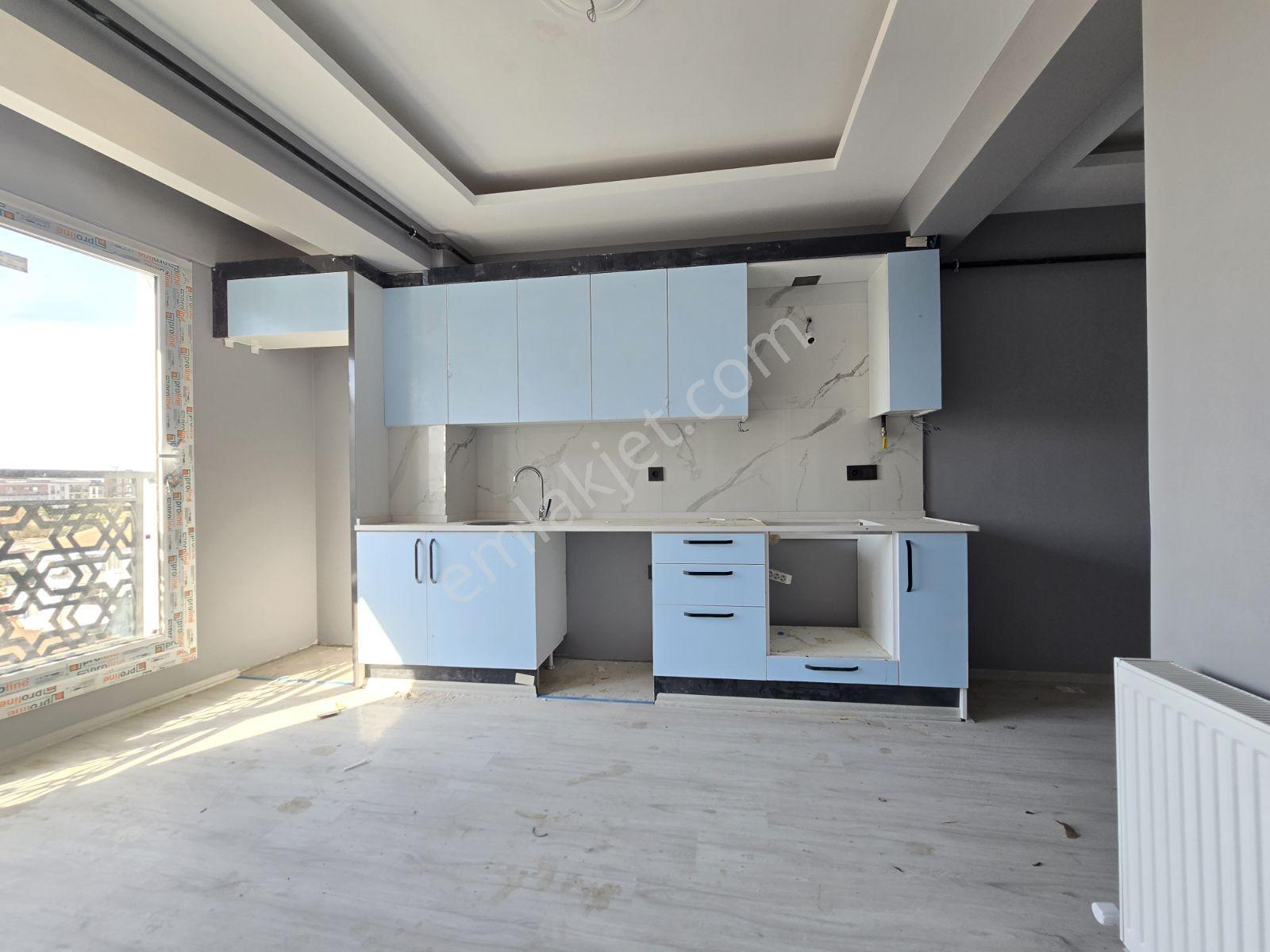 Menemen Seyrek 1+1 Oturuma Hazır Daire — fotoğraf 6
