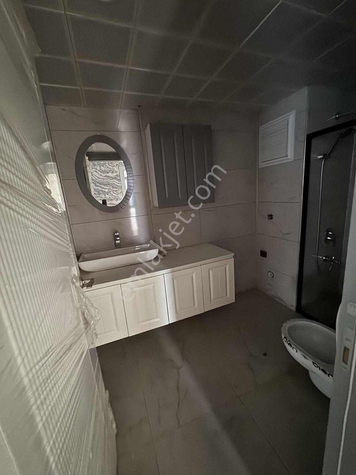 Yeşilovacık Aquaparklı Denize 100 M Site — fotoğraf 20