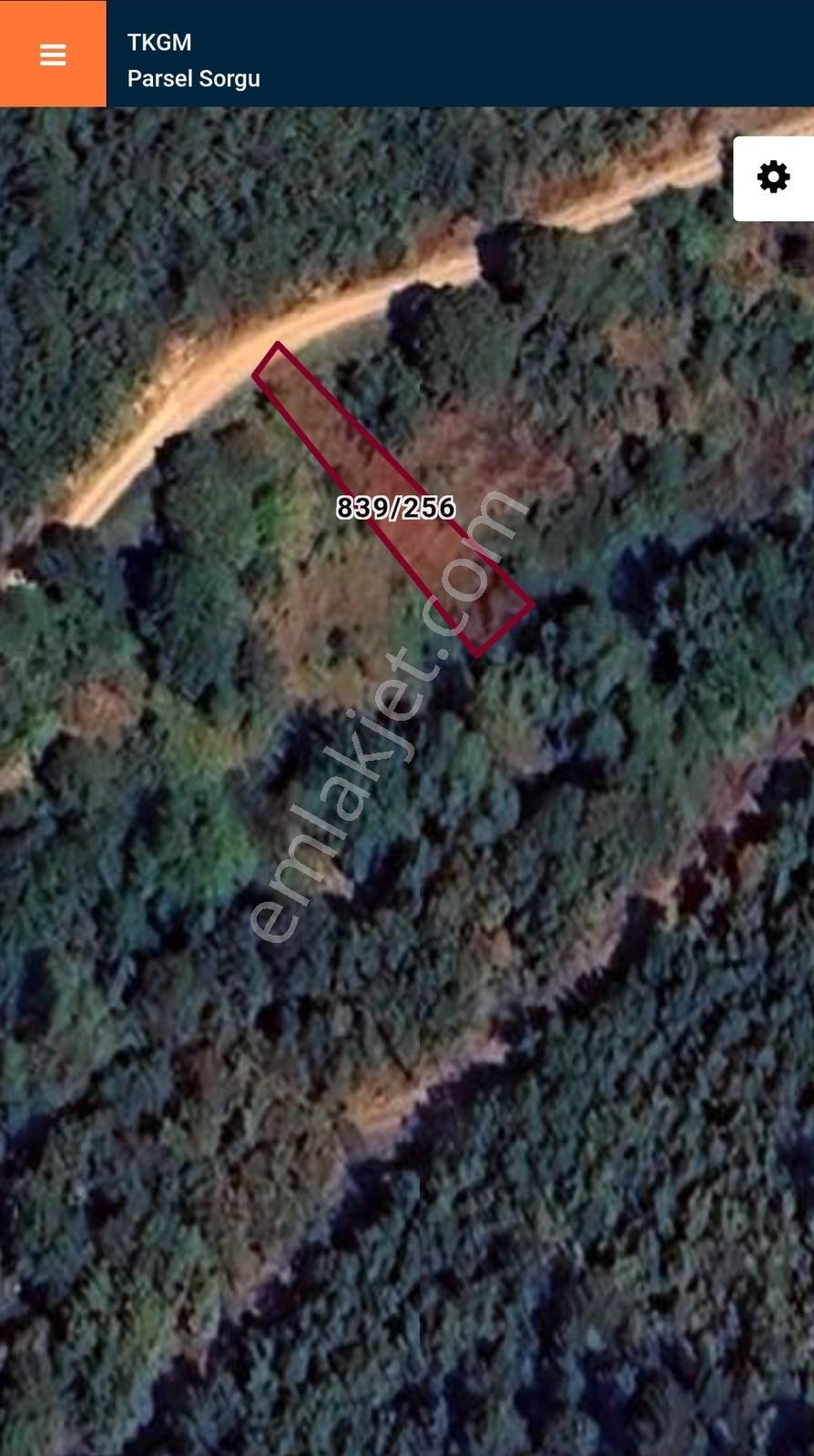 İznik Gürmüzlüde 3 Adet Yol Ve Dereye Cephe/toplam 880 M²tarla — fotoğraf 23