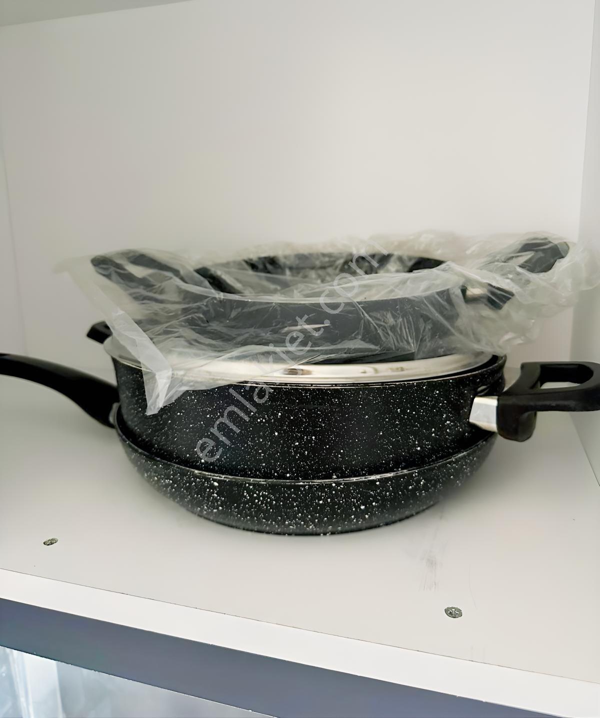İncek'te İskanlı Ara Kat Vadi Manzaralı Eşyaları İle Satılık 1+1 — fotoğraf 13