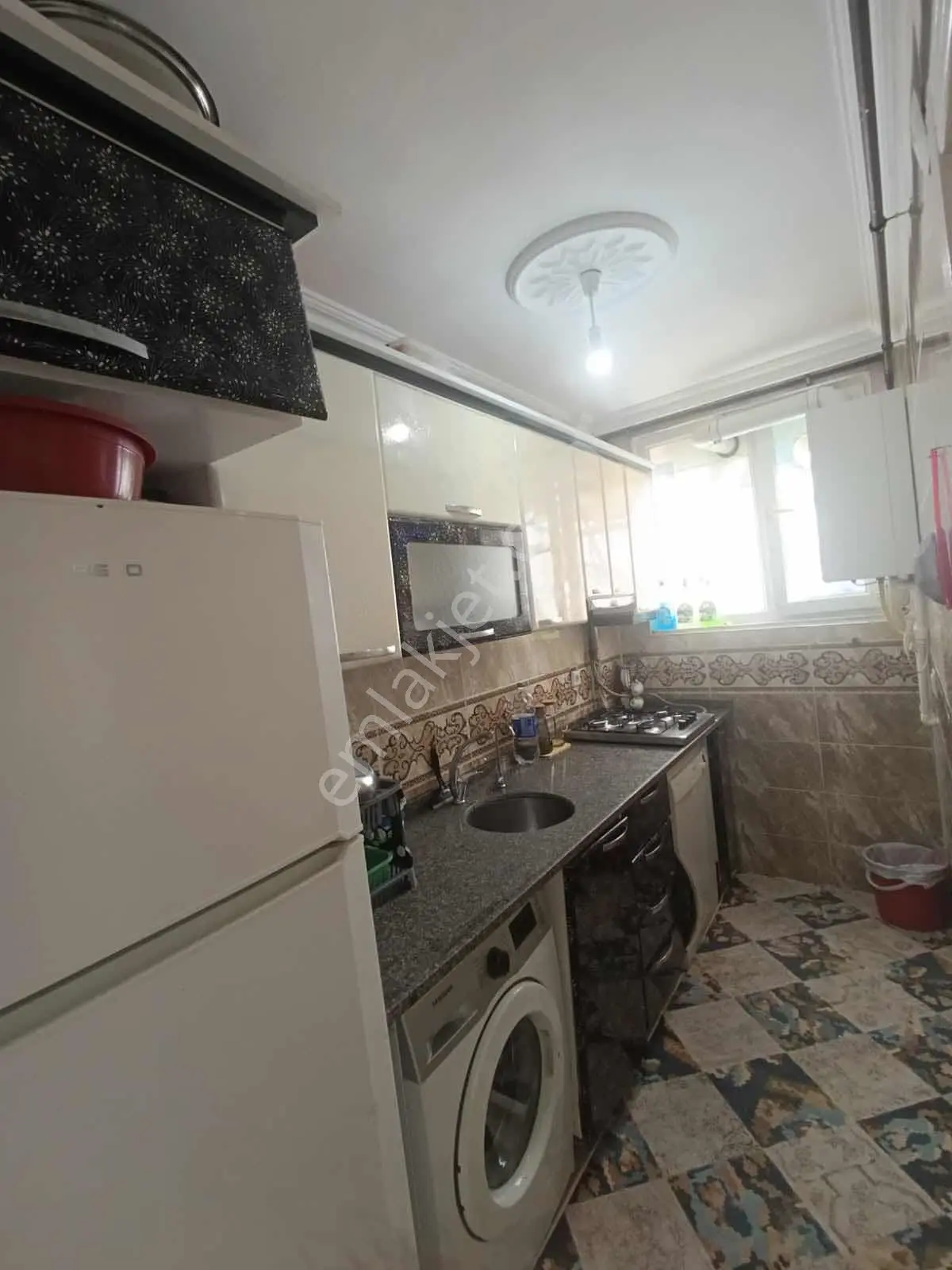 Anadolu Mahallesinde 2+1 90 M² Geniş Ve Ferah Bahçe Kat Daire — fotoğraf 4