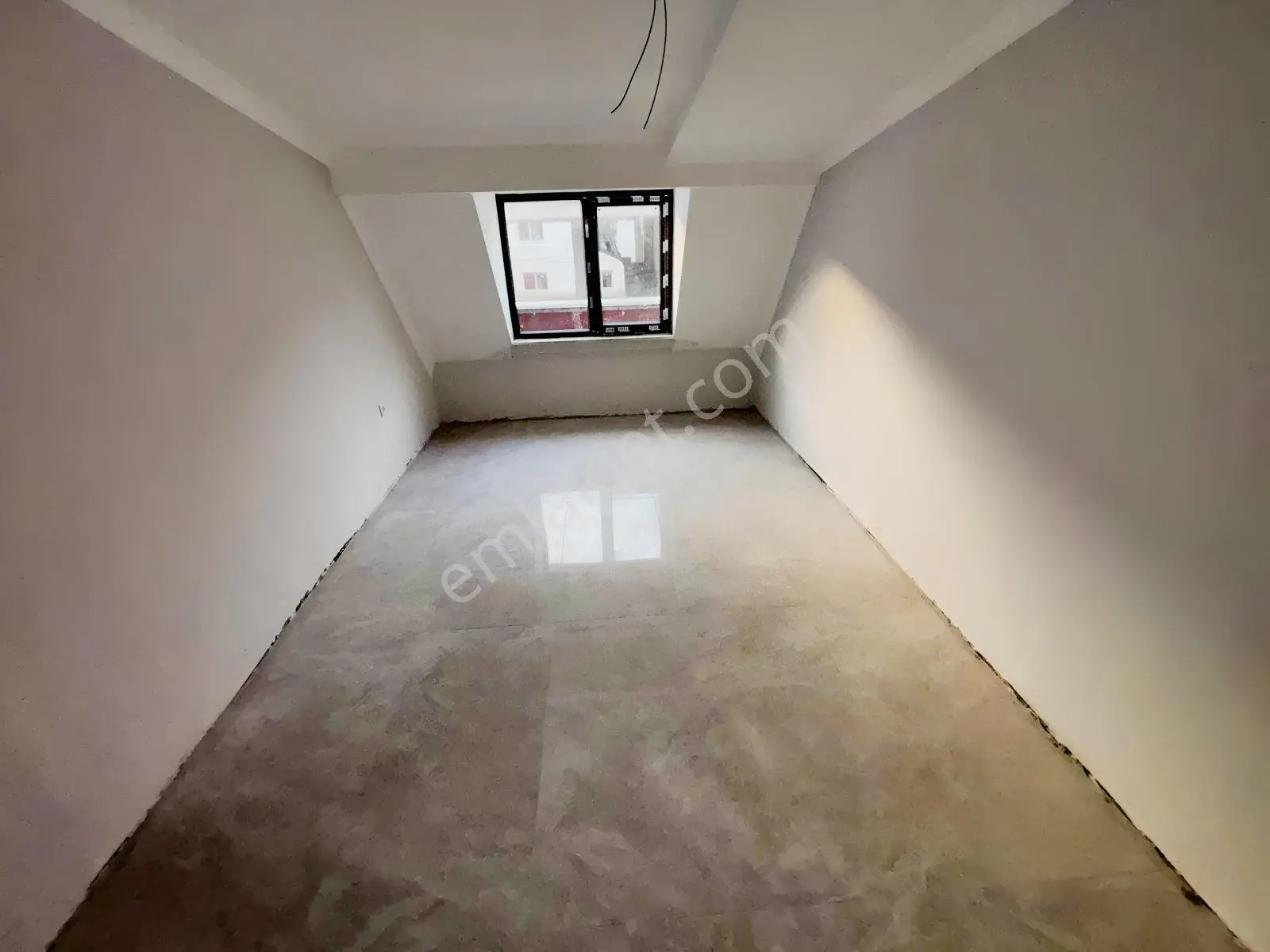 Taşolukta Metronun Dibinde! 3+1 130M² Geniş Ferah Satılık Daire