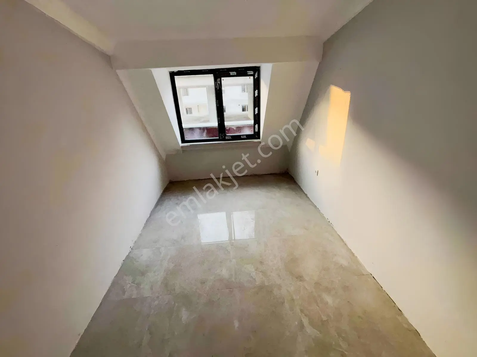 Taşolukta Metronun Dibinde! 3+1 130m² Geniş Ferah Satılık Daire — fotoğraf 10