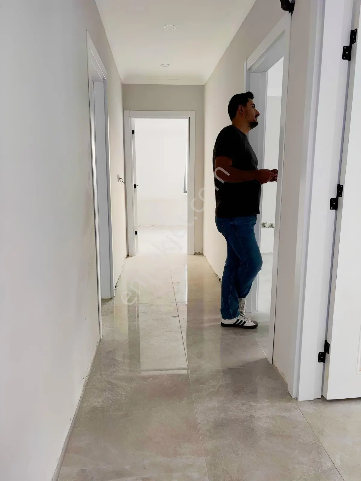 Taşolukta Metronun Dibinde! 3+1 130m² Geniş Ferah Satılık Daire — fotoğraf 13