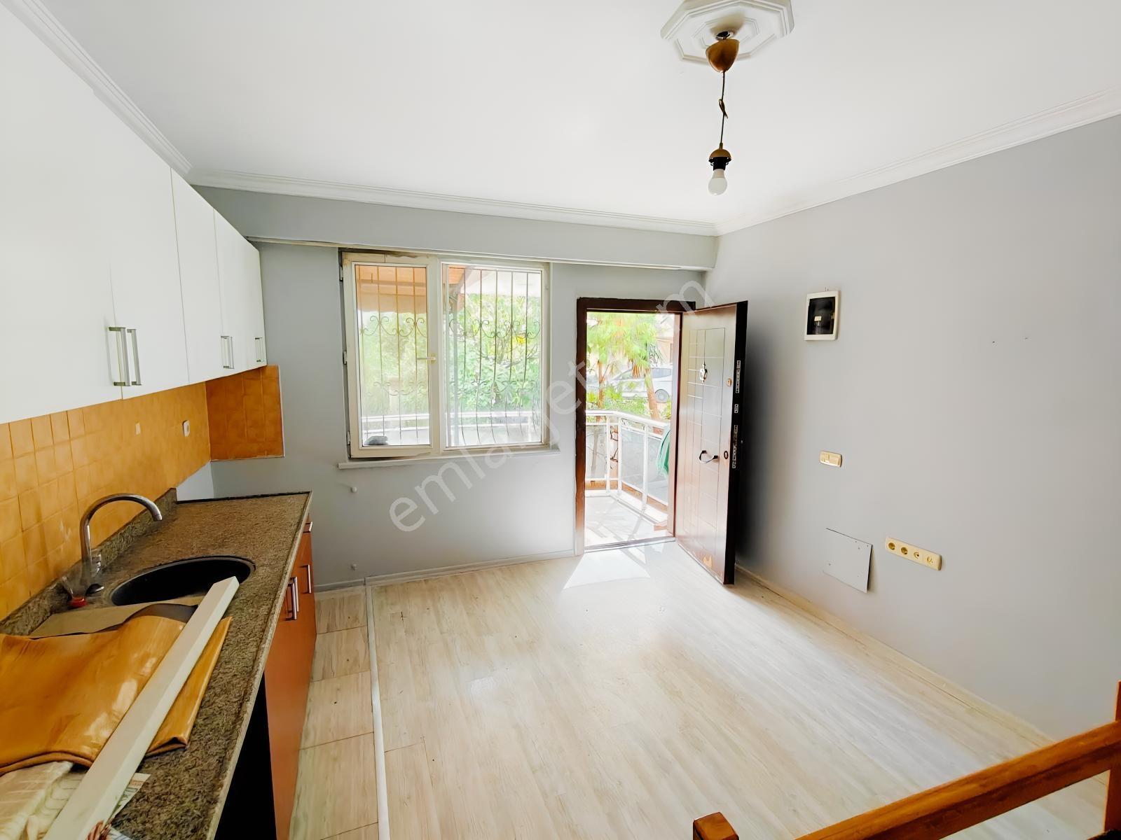 Lara Meydankavağında Harika Lokasyonda Satılık 2+1 Daire — fotoğraf 10